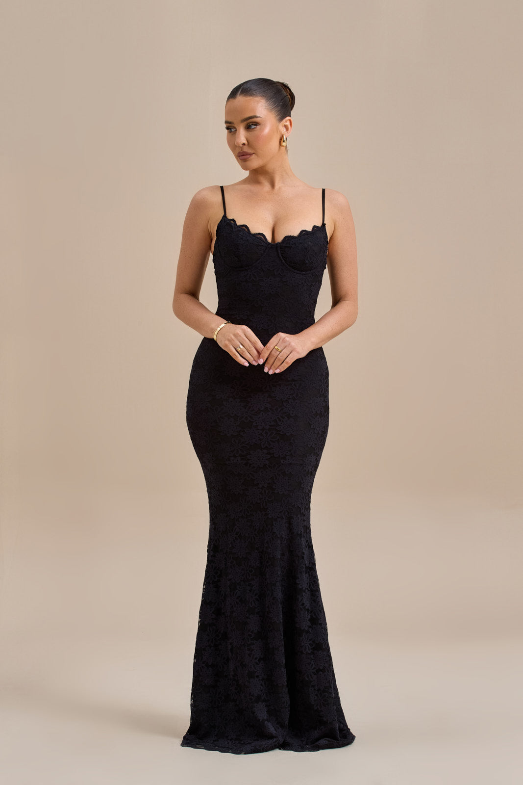 LEAH LACE MAXI DRESS