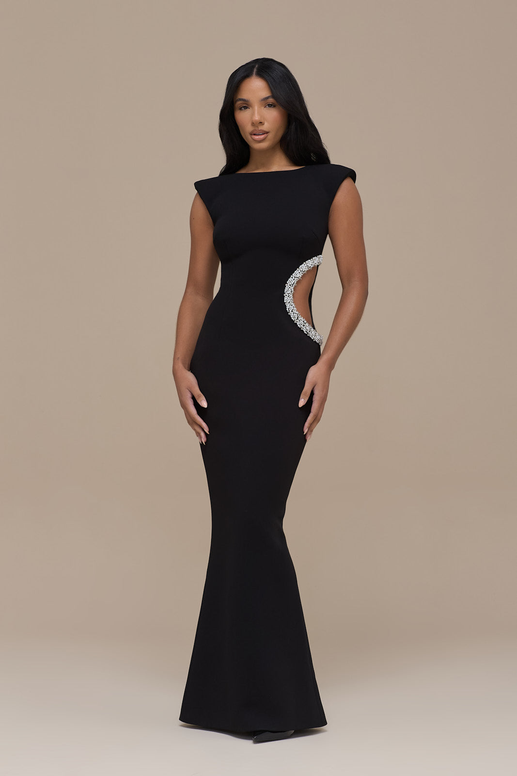 CINDY CRYSTAL CUT OUT MAXI DRESS | BLACK
