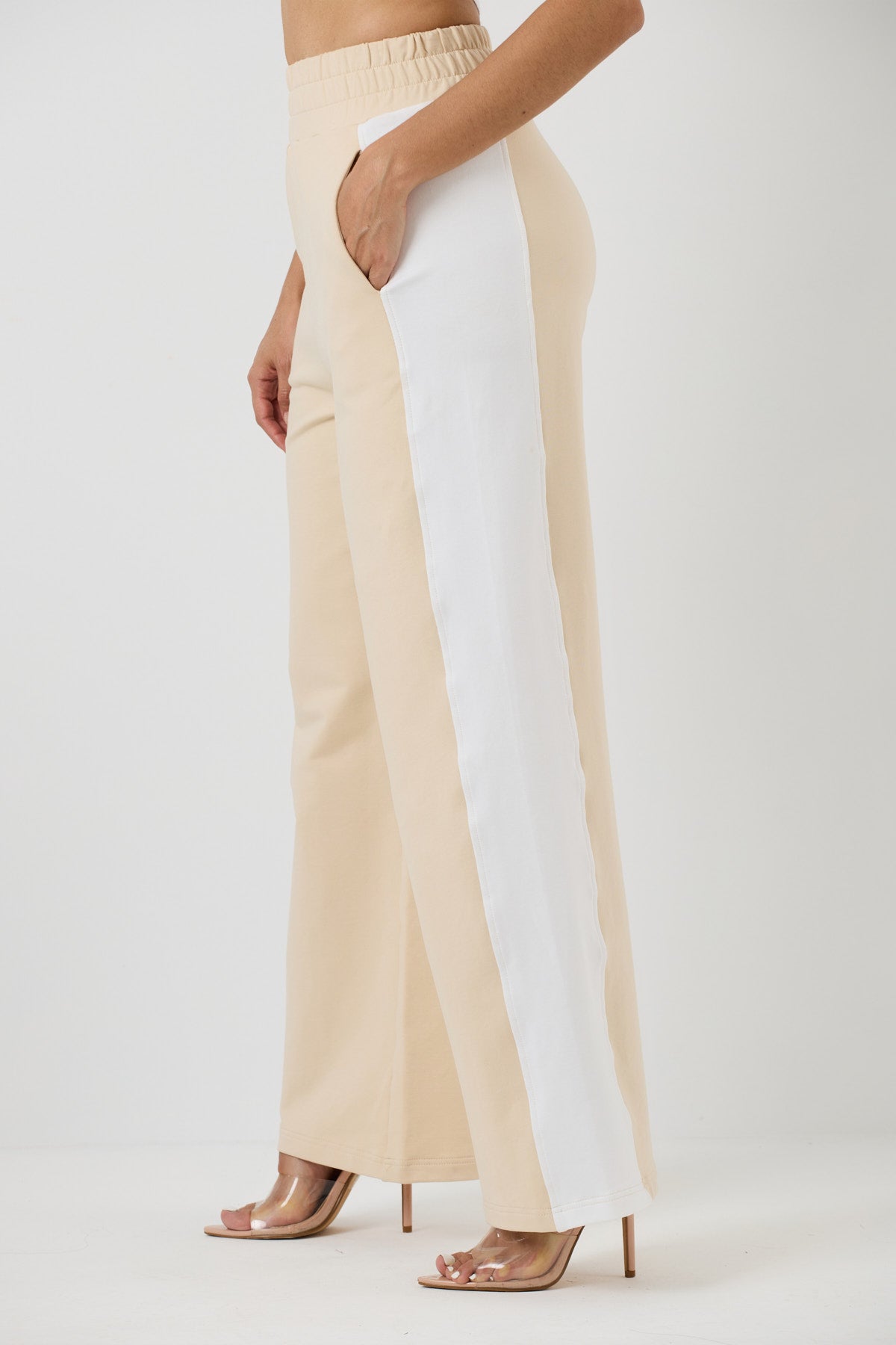 FC  ABBEY TROUSER | NEUTRA & WHITE