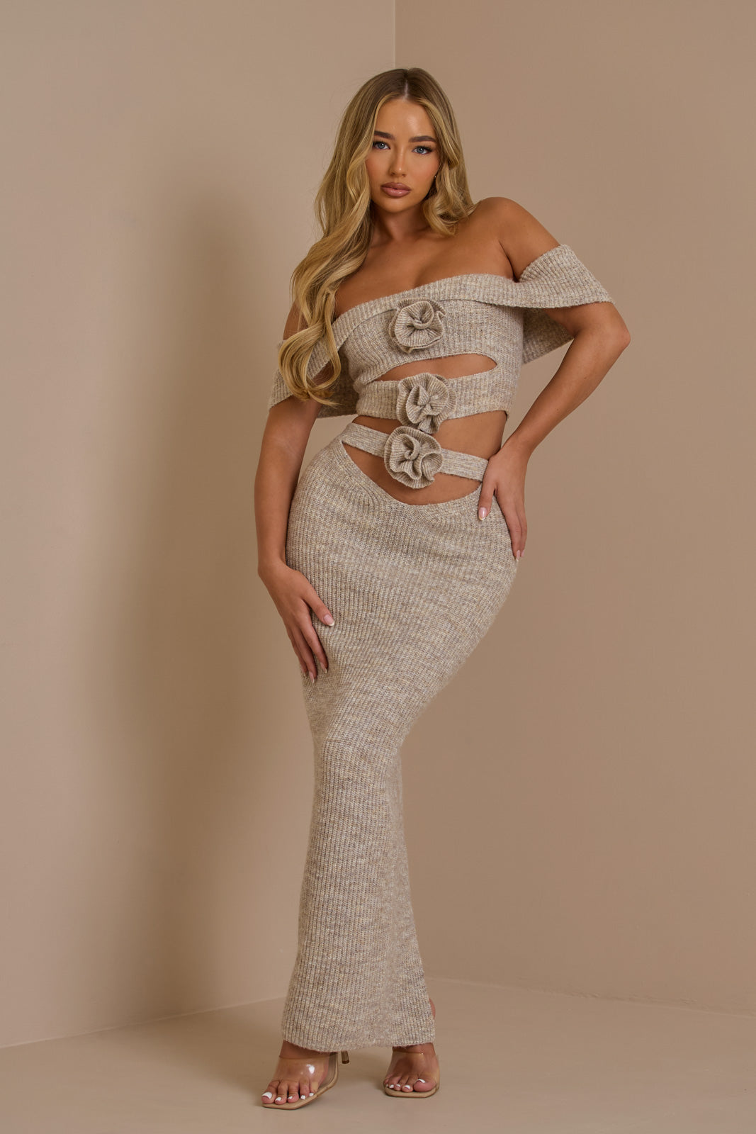 BLOSSOM CUT OUT MAXI SKIRT IN OATMEAL