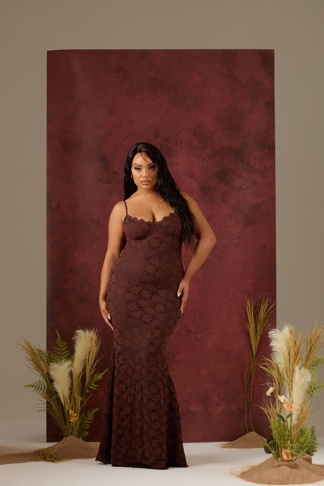 treat ürself dollish lace dress LEAH LACE MAXI DRESS | CHOCOLATE – Wander Doll