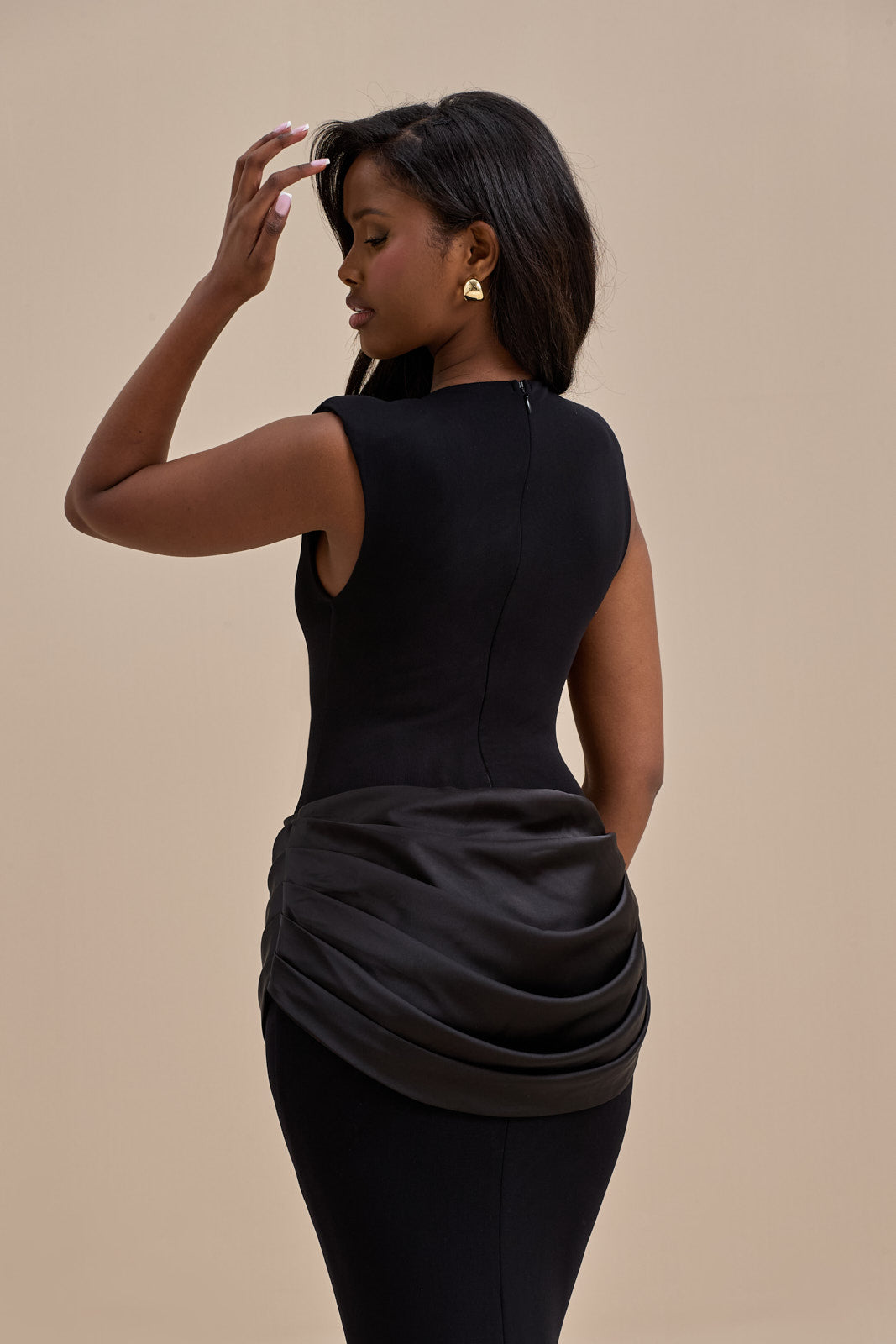 EMAN SLEEVELESS MAXI DRESS WITH SATIN DRAPED WAIST DETAIL | BLACK