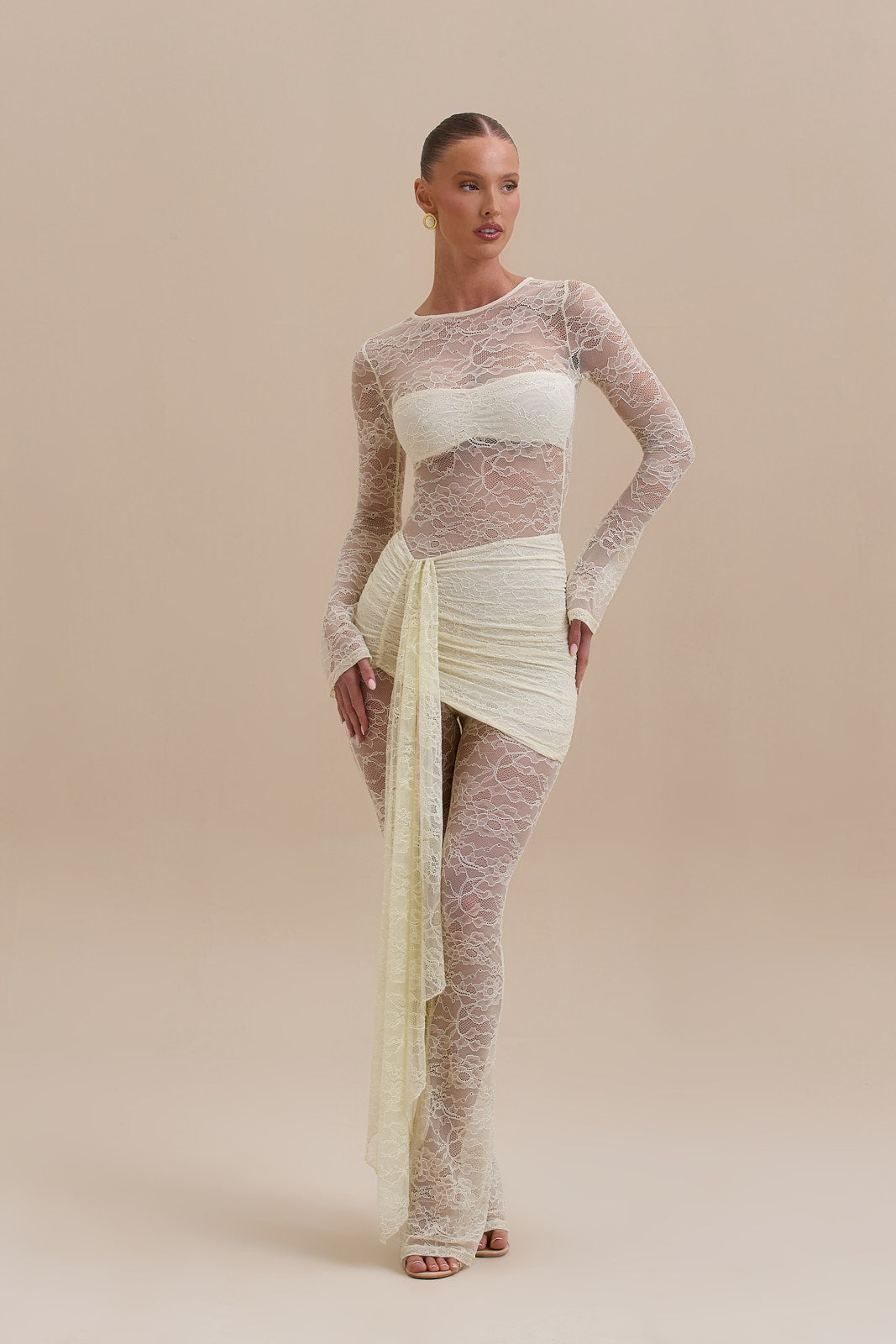 JAMIE LACE JUMPSUIT | LEMON