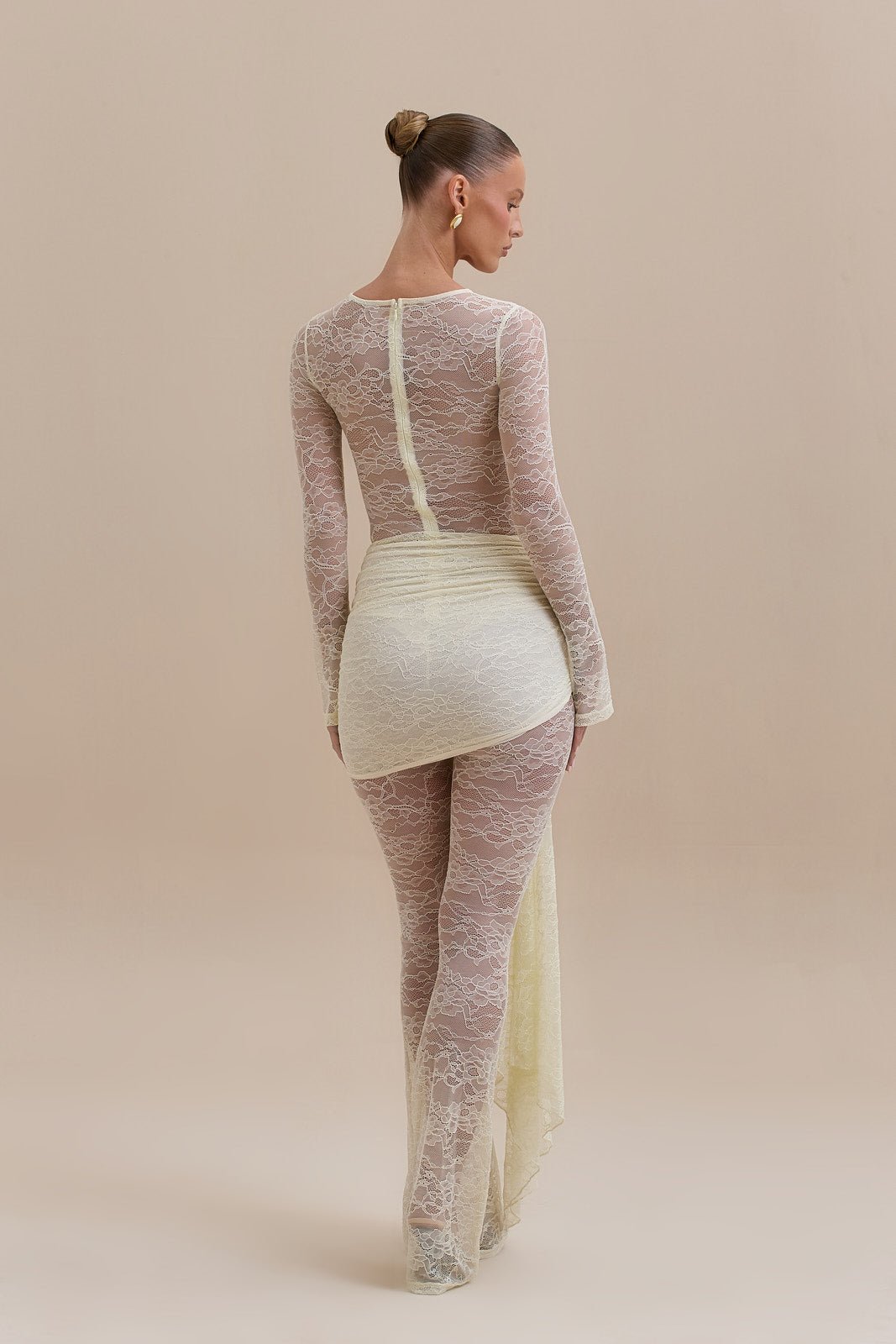 JAMIE LACE JUMPSUIT | LEMON