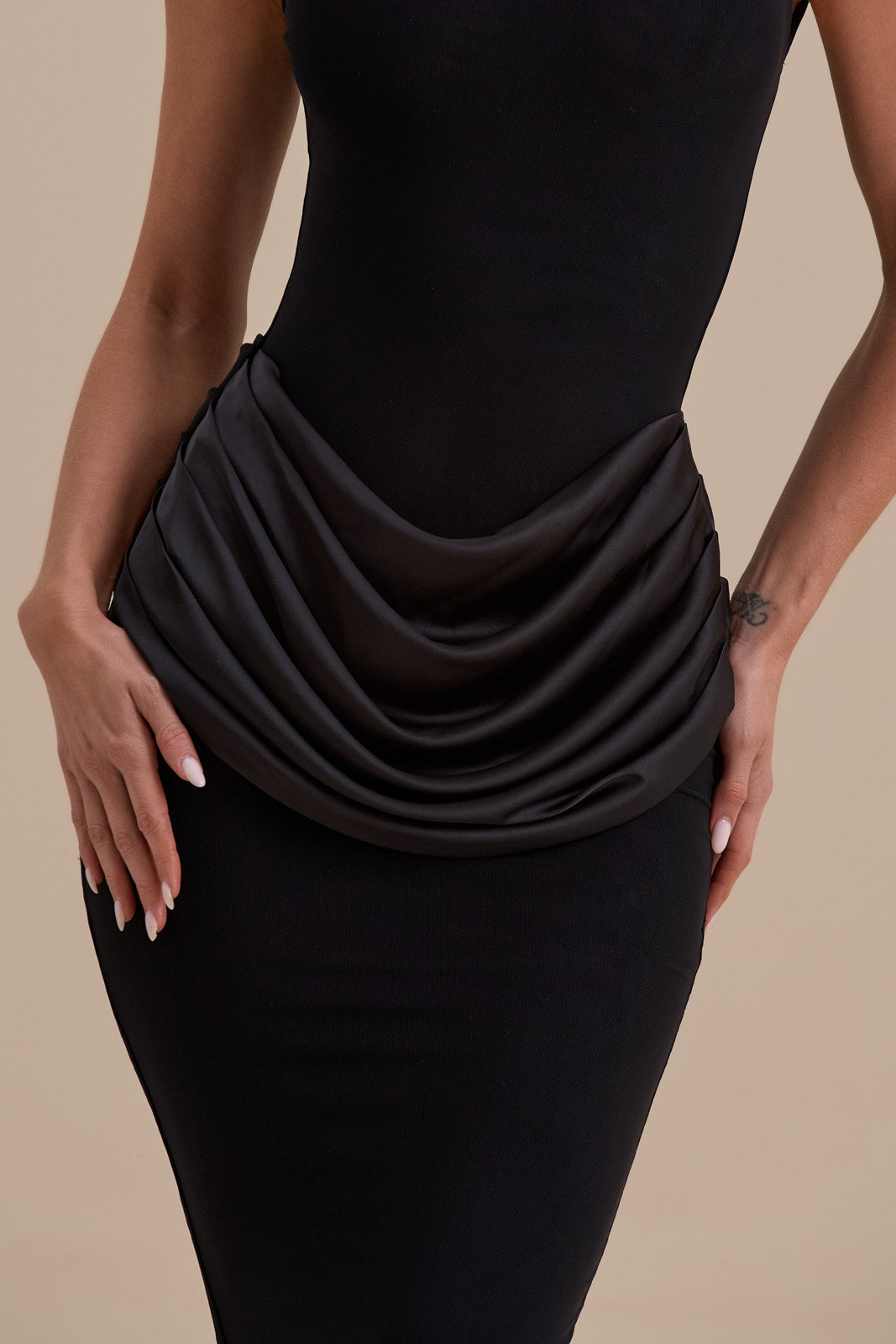 EMAN SLEEVELESS MAXI DRESS WITH SATIN DRAPED WAIST DETAIL | BLACK