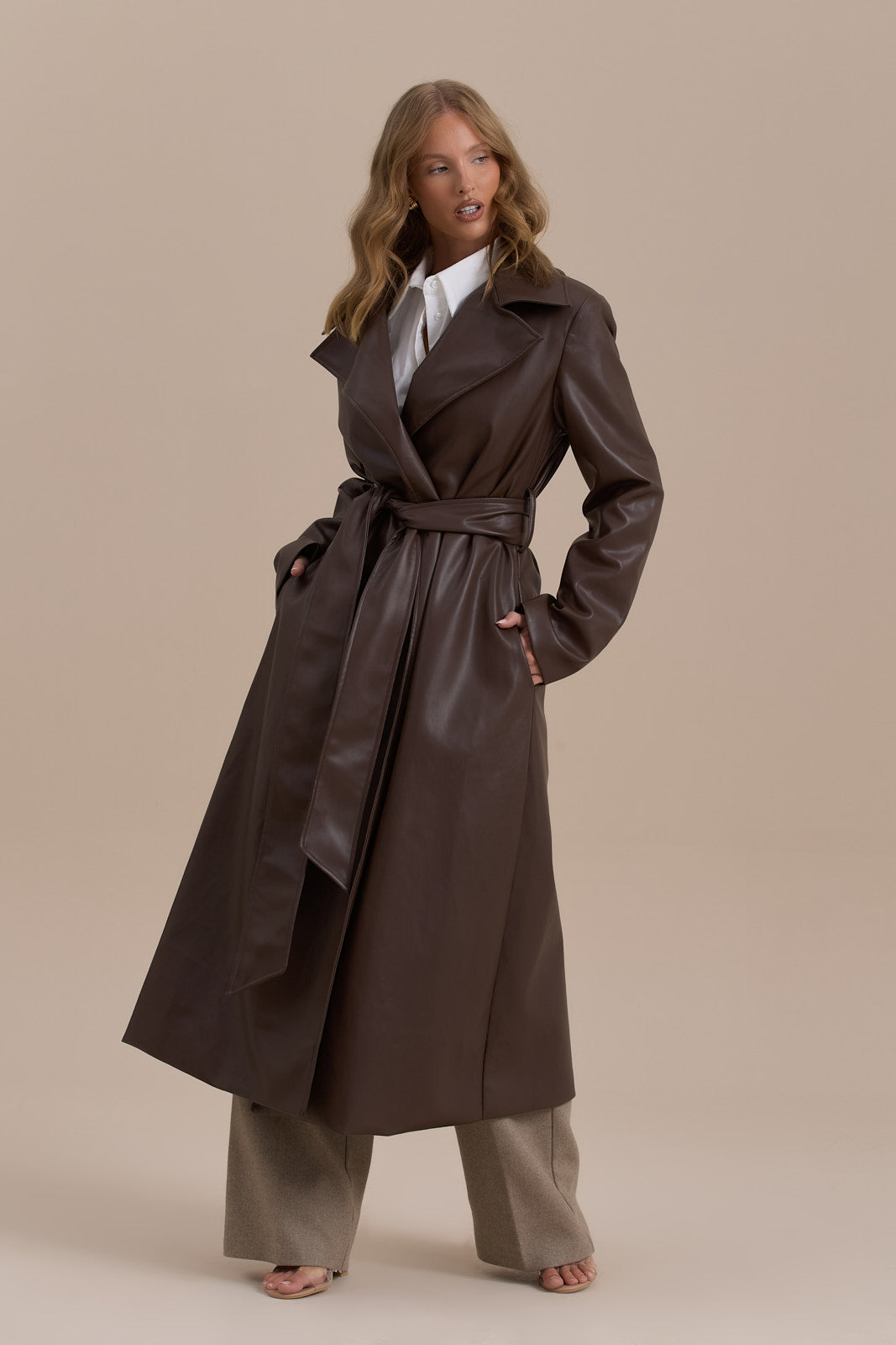 ANUSHKA COAT | CHOCOLATE