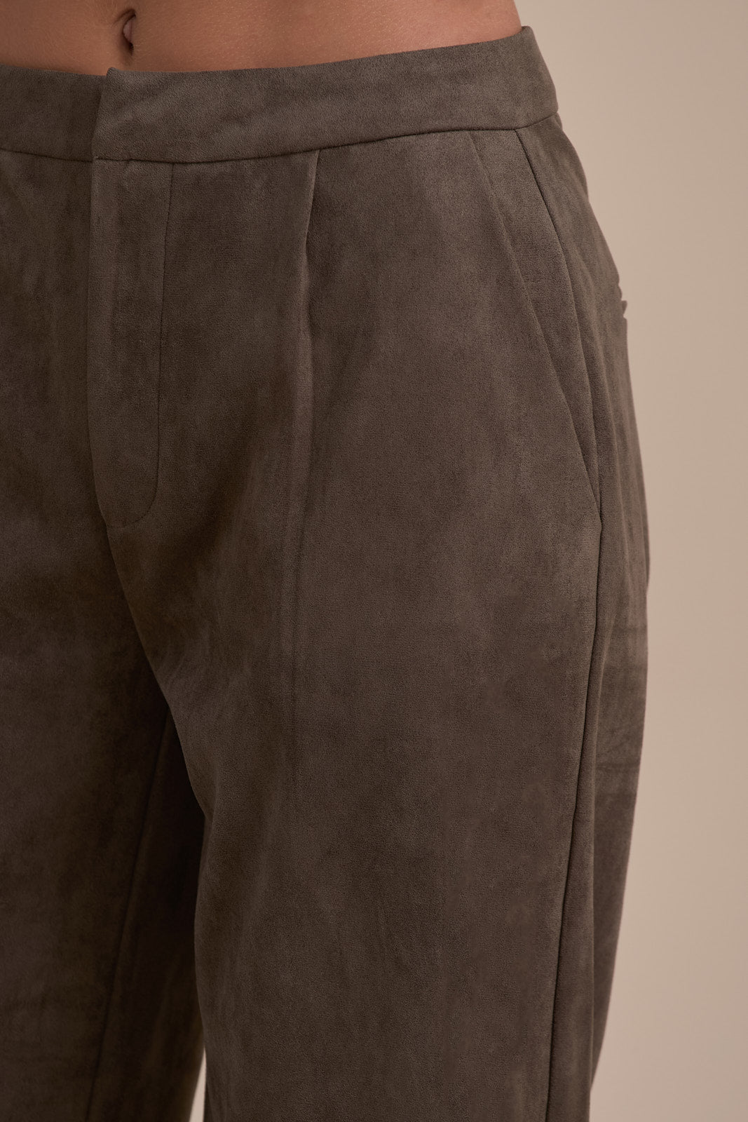 SUEDE TROUSERS | DARK TAUPE