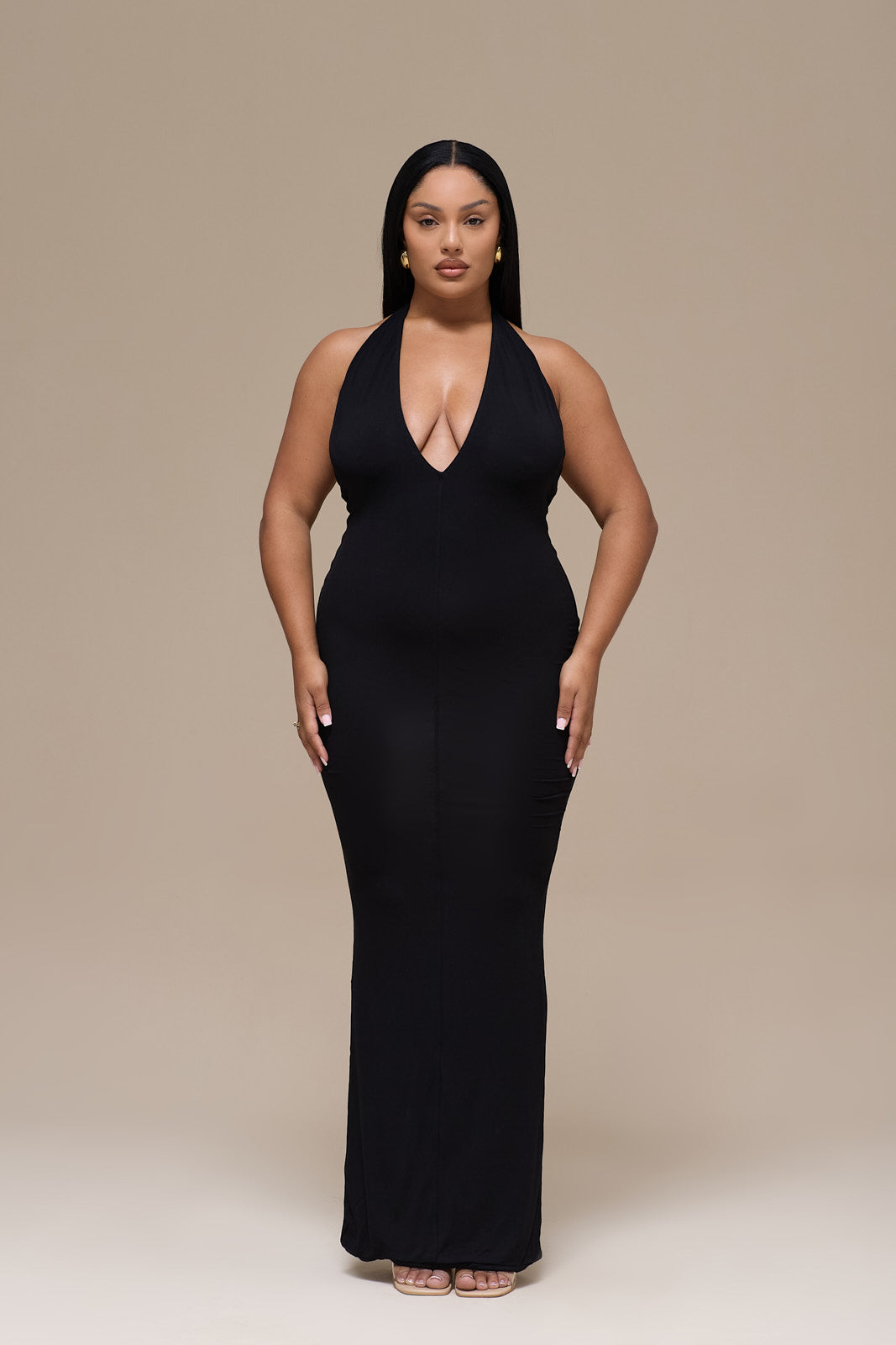 PHE HALTER MAXI DRESS | BLACK