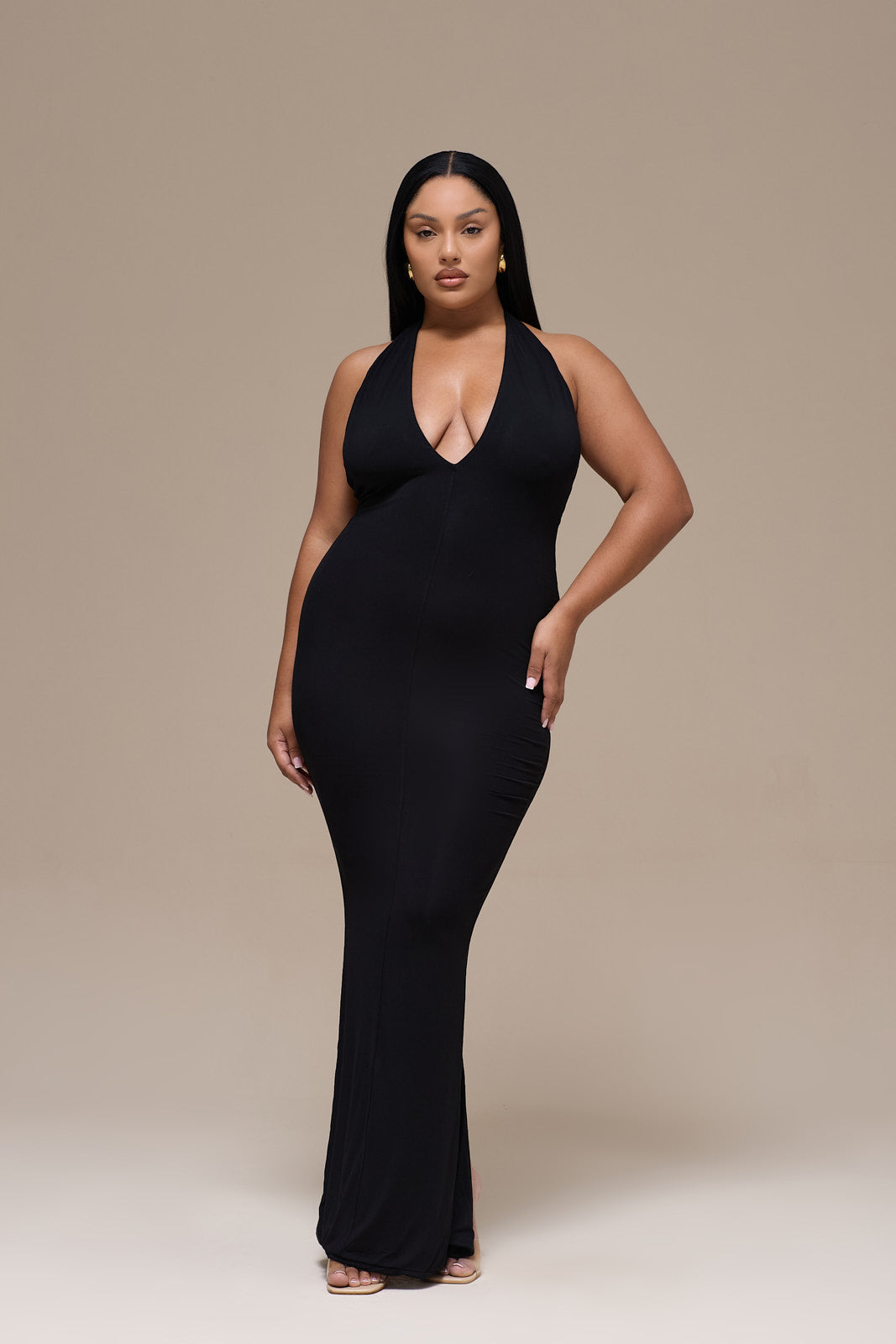PHE HALTER MAXI DRESS | BLACK