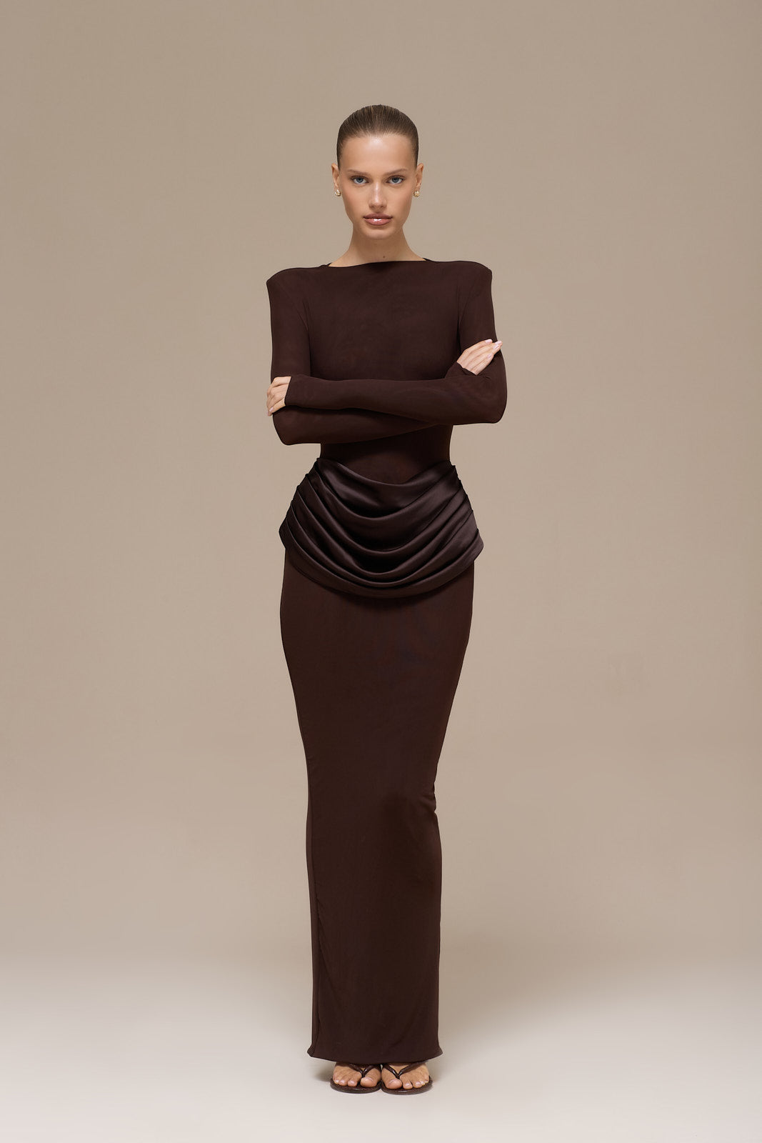 EMAN LONG SLEEVE MAXI DRESS WITH SATIN DRAPED WAIST DETAIL | CHOCOLATE
