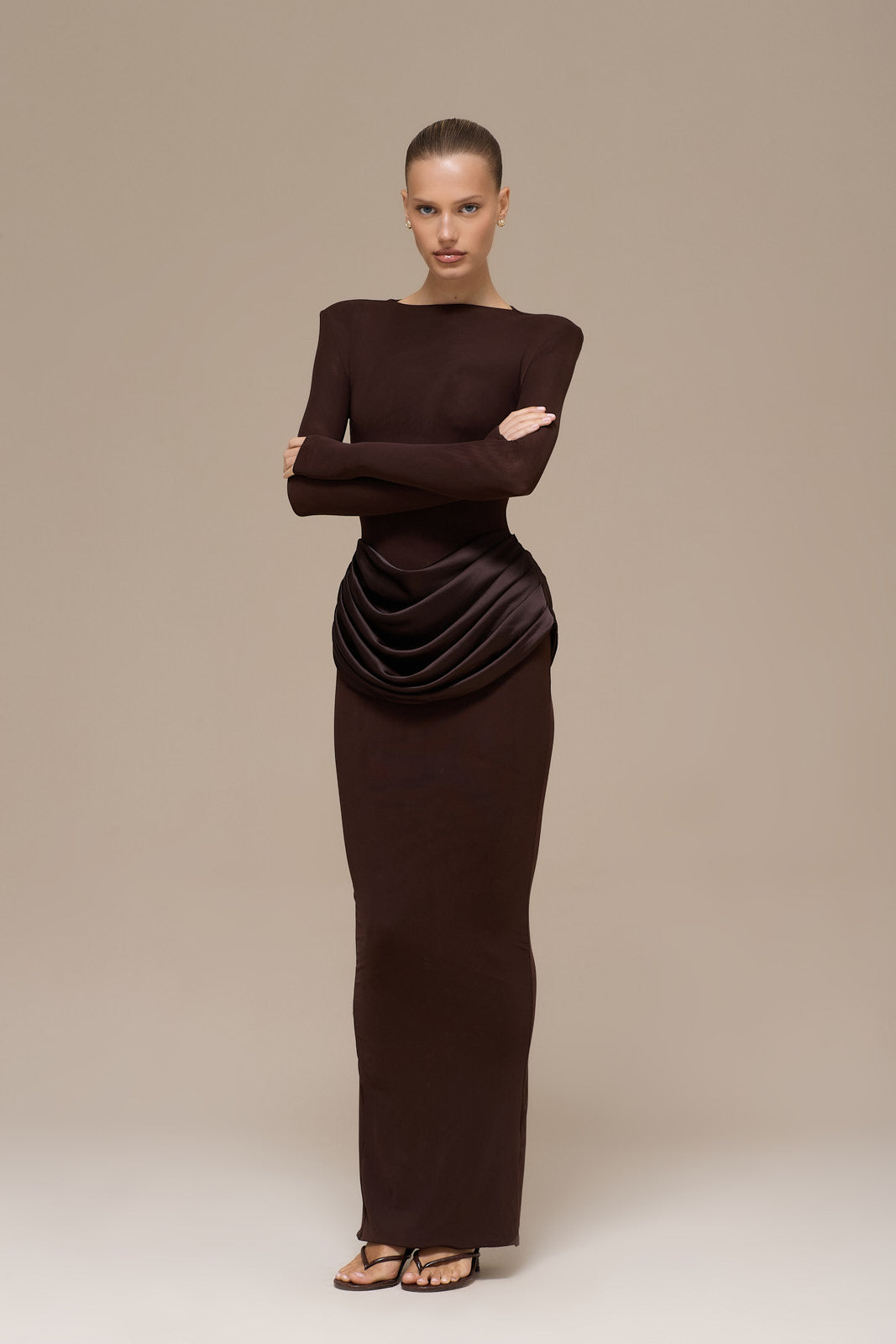 EMAN LONG SLEEVE MAXI DRESS WITH SATIN DRAPED WAIST DETAIL | CHOCOLATE