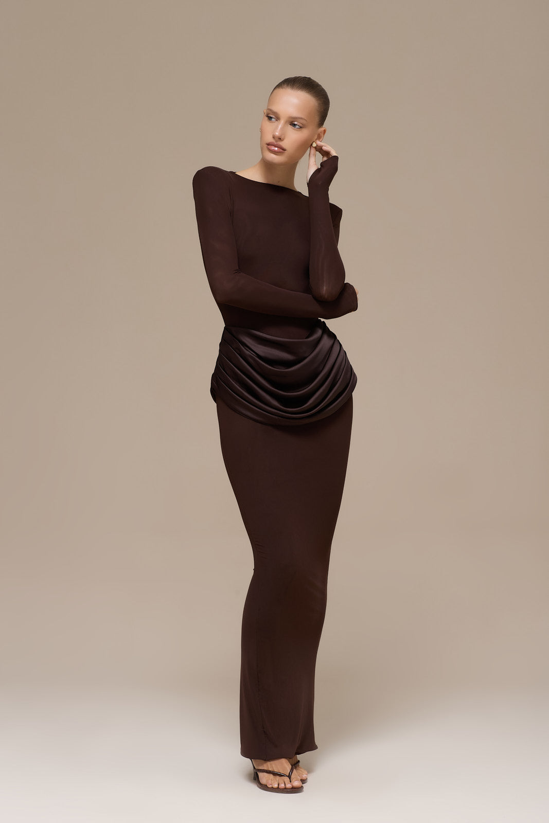 EMAN LONG SLEEVE MAXI DRESS WITH SATIN DRAPED WAIST DETAIL | CHOCOLATE