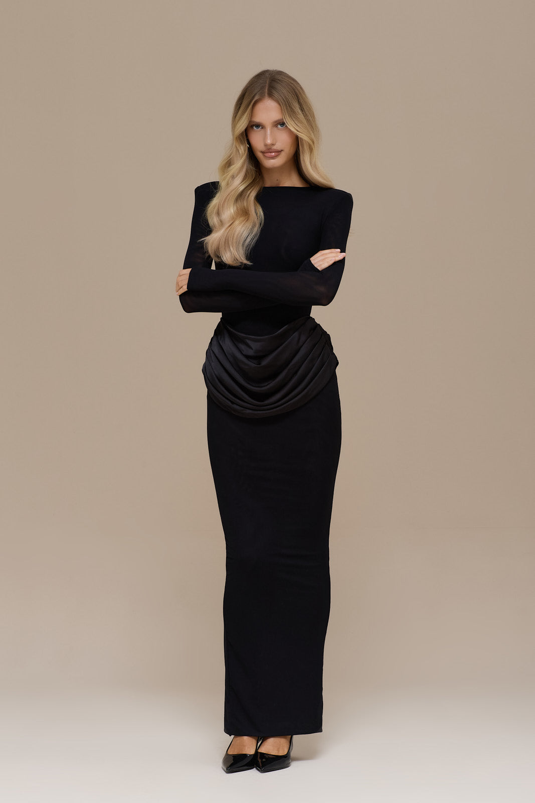EMAN LONG SLEEVE MAXI DRESS WITH SATIN DRAPED WAIST DETAIL | BLACK