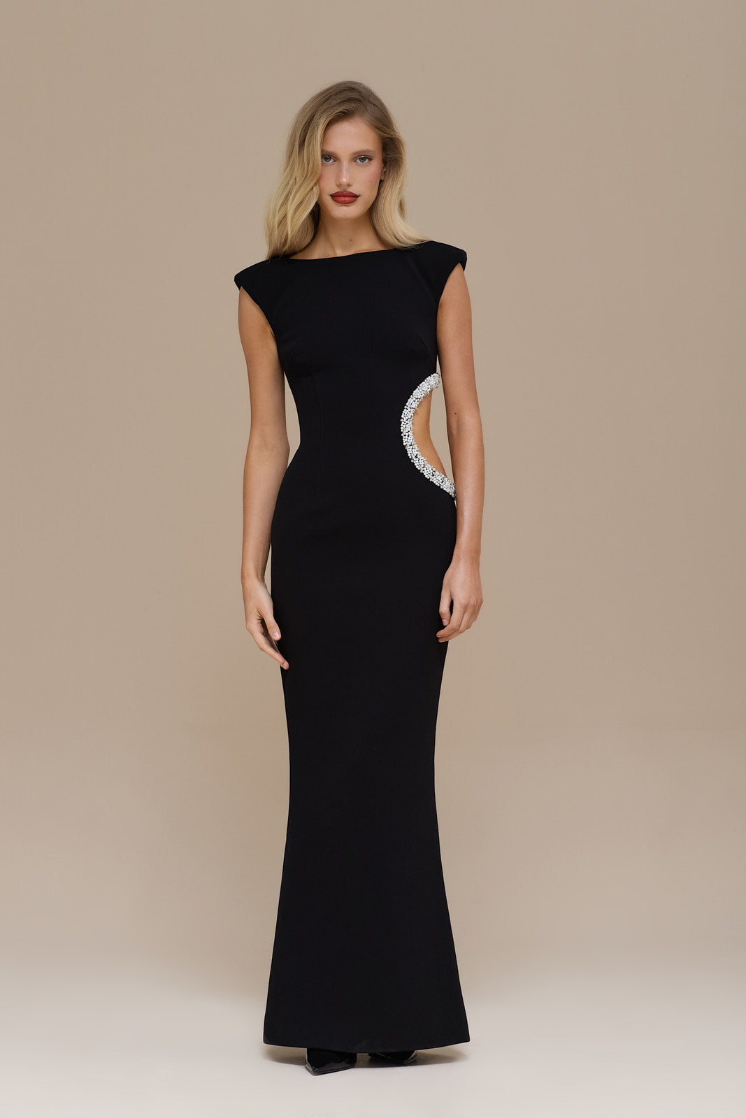 CINDY CRYSTAL CUT OUT MAXI DRESS | BLACK