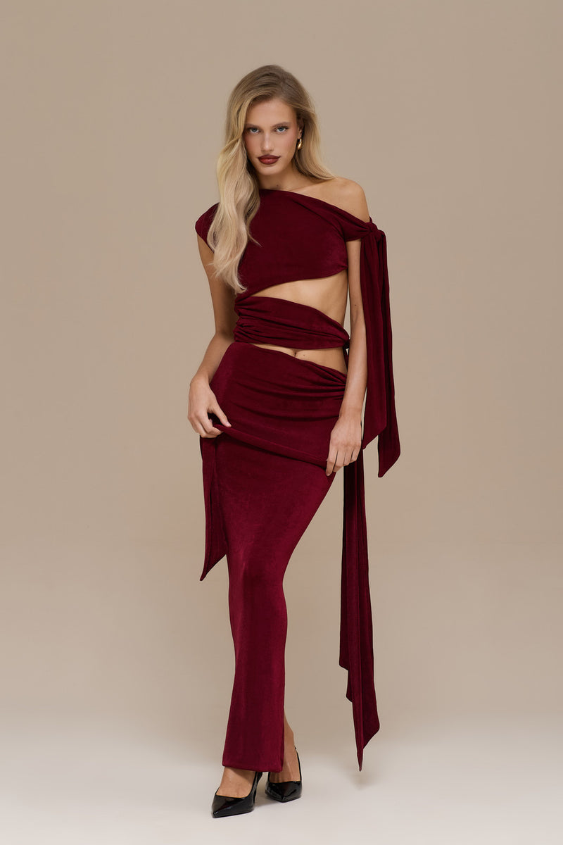 NOA CUT OUT TOP | WINE