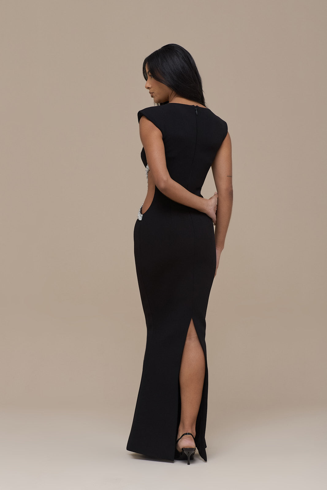 CINDY CRYSTAL CUT OUT MAXI DRESS | BLACK