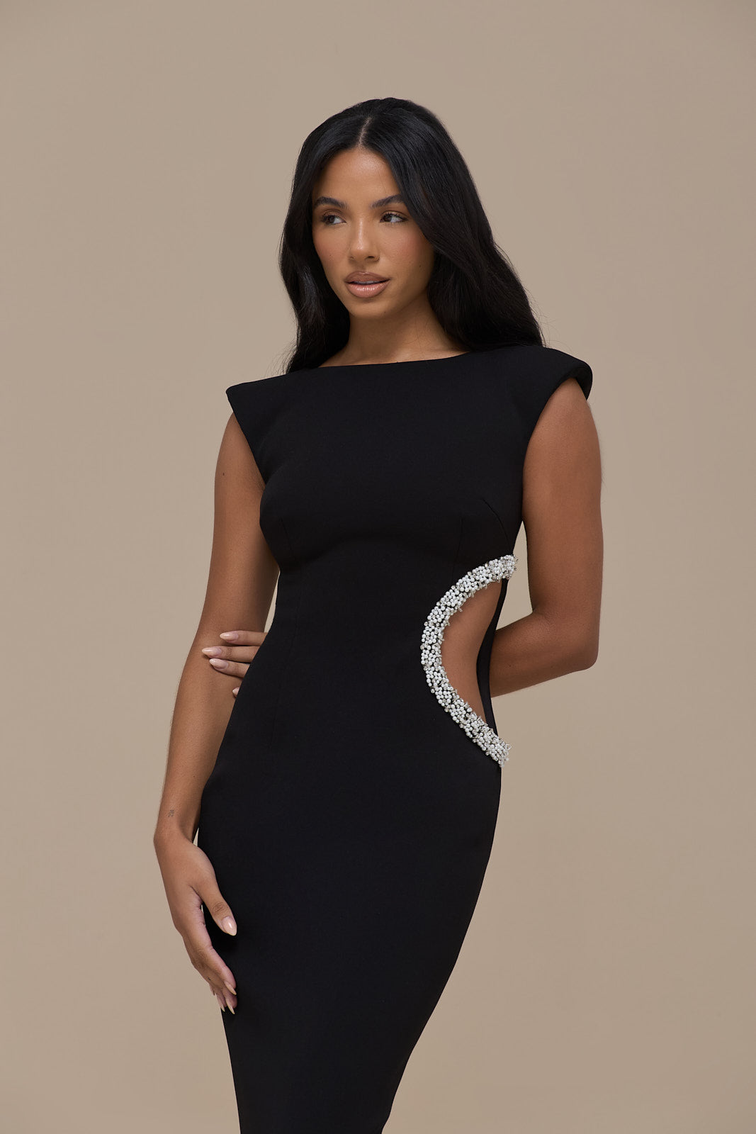 CINDY CRYSTAL CUT OUT MAXI DRESS | BLACK