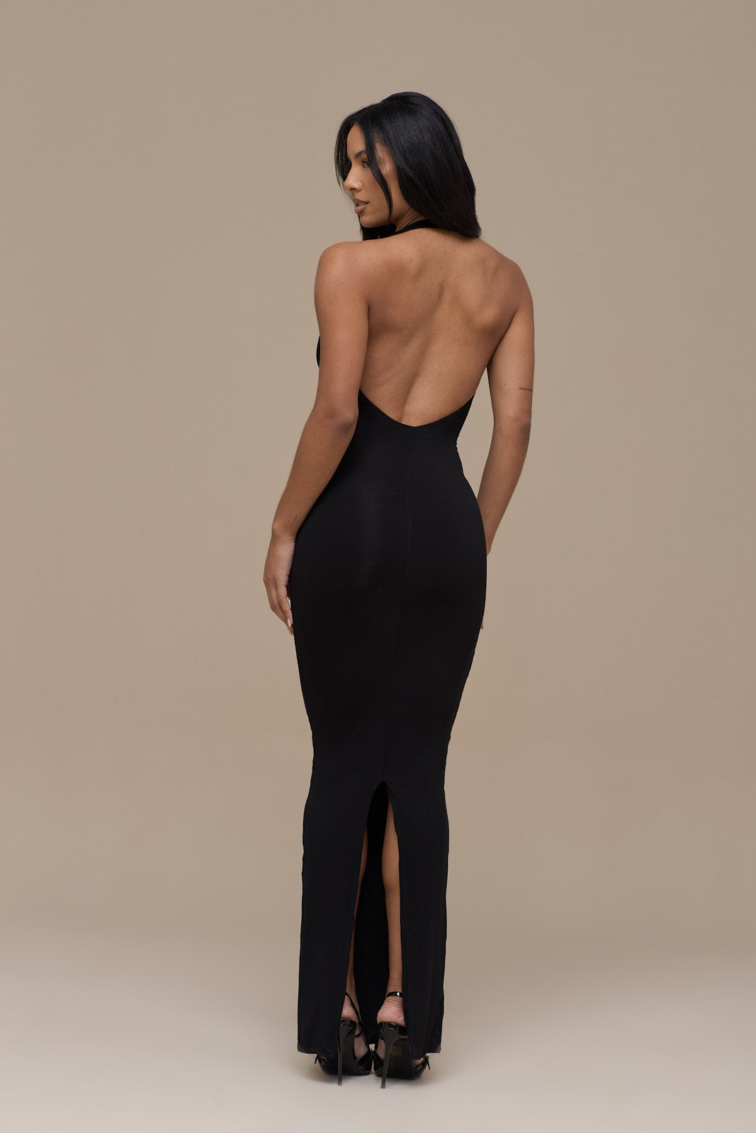 PHE HALTER MAXI DRESS | BLACK