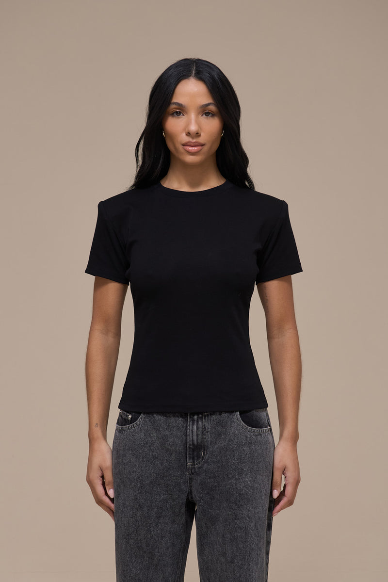 SHORT SLEEVE BASIC TEE WITH DETACHABLE SHOULDER PADS | BLACK
