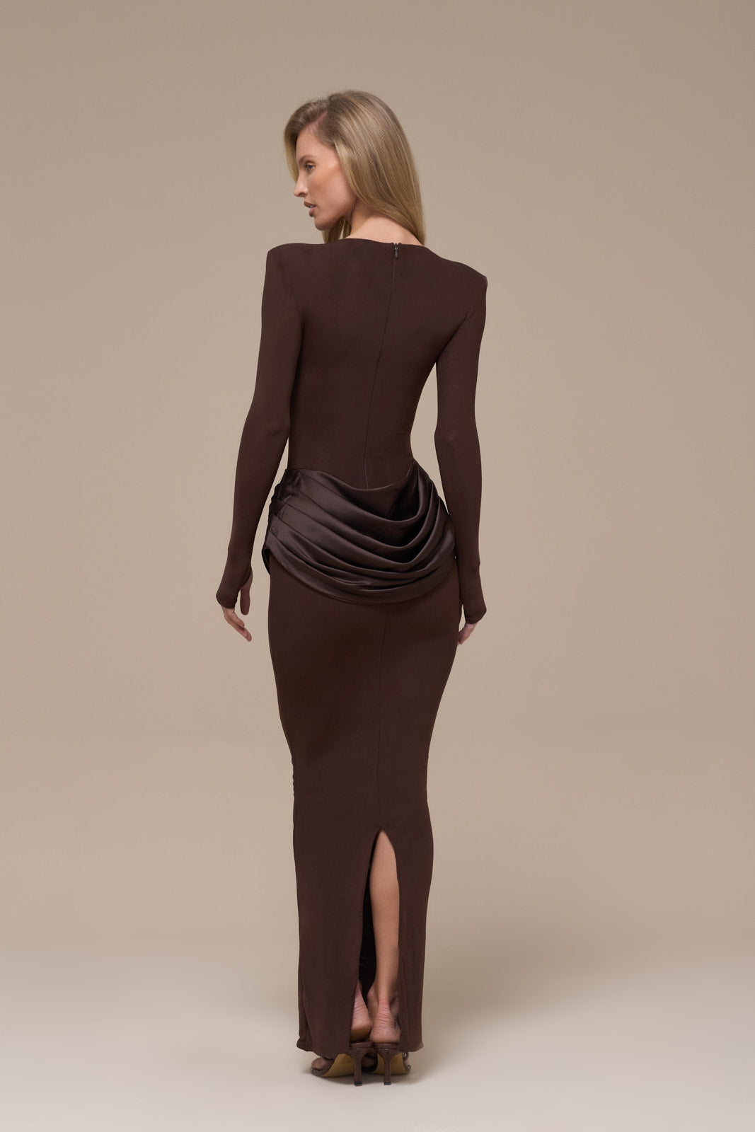 EMAN LONG SLEEVE MAXI DRESS WITH SATIN DRAPED WAIST DETAIL | CHOCOLATE