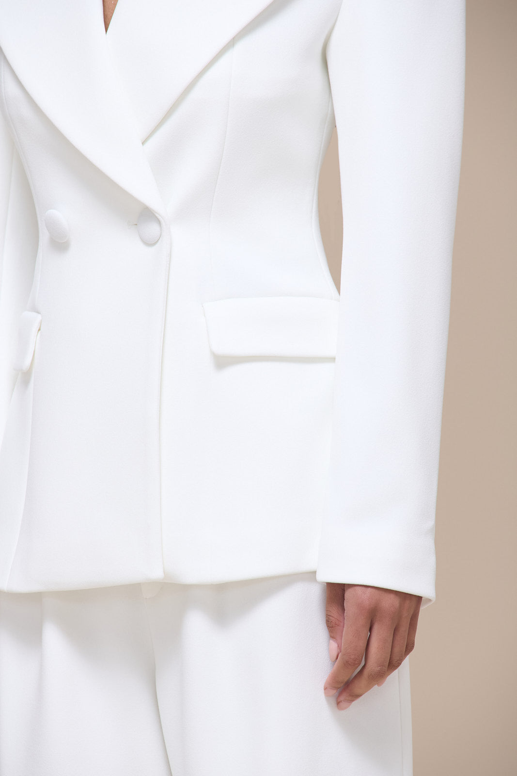 CHARLOTTE DOUBLE BREASTED PADDED SUITING JACKET | WHITE
