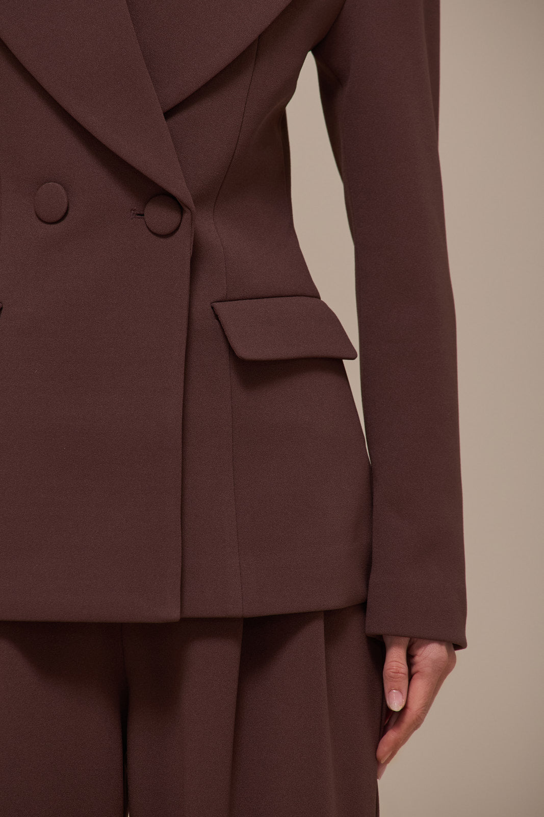CHARLOTTE DOUBLE BREASTED PADDED SUITING JACKET | CHOCOLATE