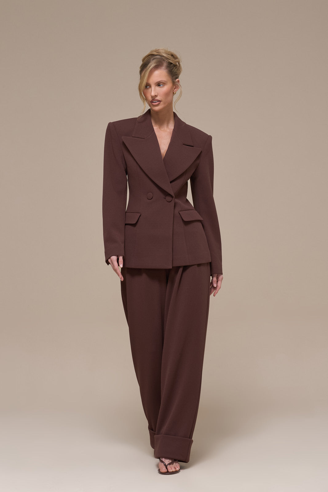 CHARLOTTE HIGH WAIST PLEATED SUITING TROUSERS WITH ADJUSTABLE WAIST | CHOCOLATE