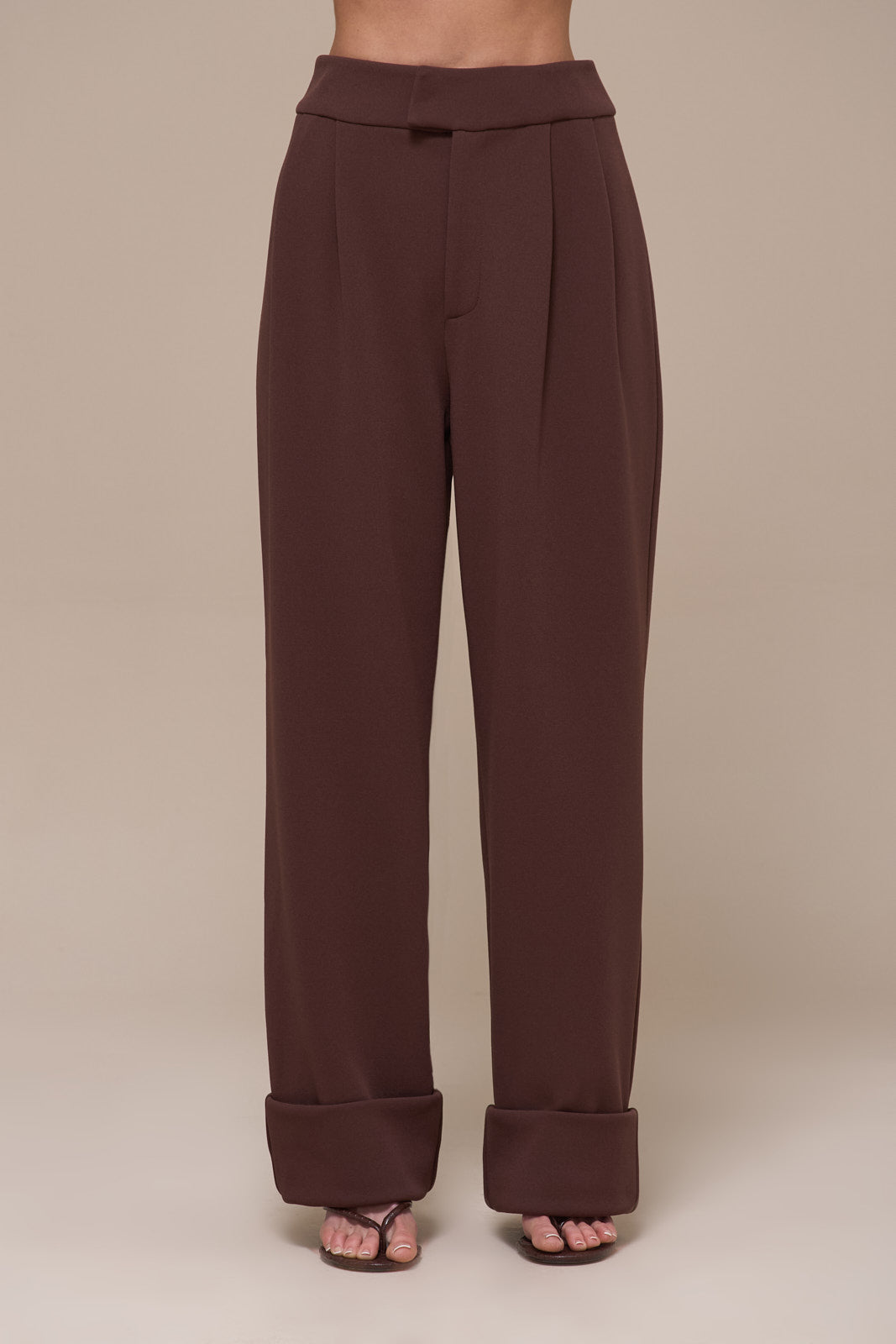 CHARLOTTE HIGH WAIST PLEATED SUITING TROUSERS WITH ADJUSTABLE WAIST | CHOCOLATE