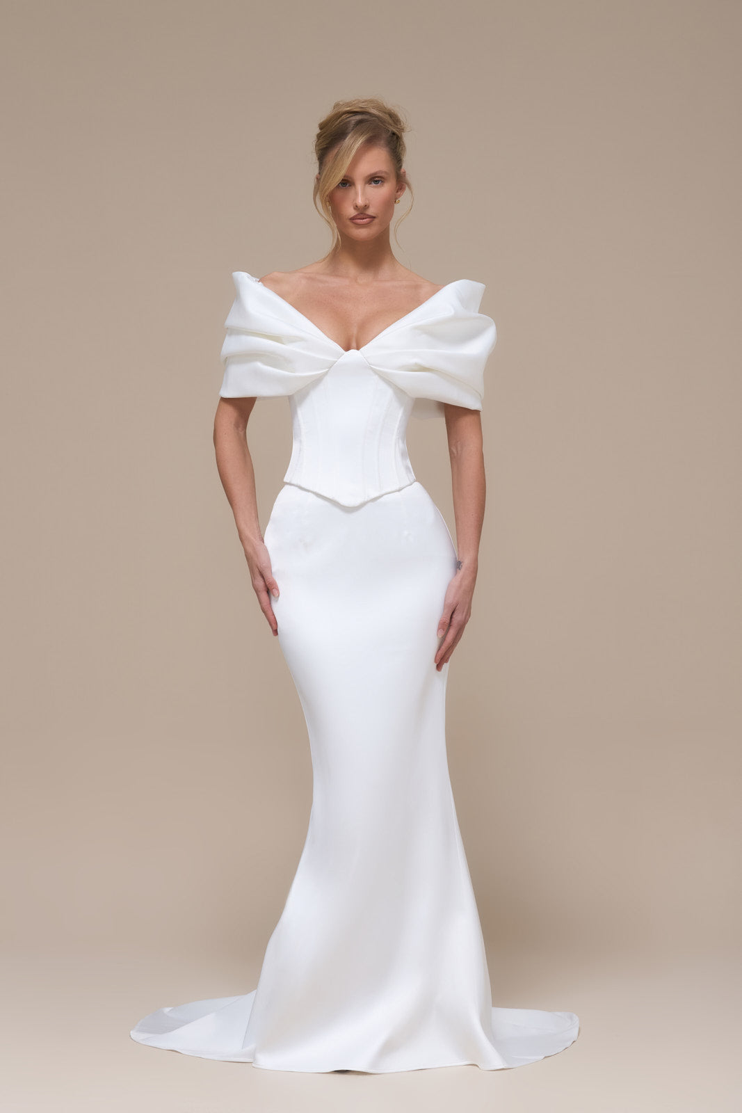 VIVIENNE HIGH WAIST MERMAID SKIRT WITH TRAIN | IVORY