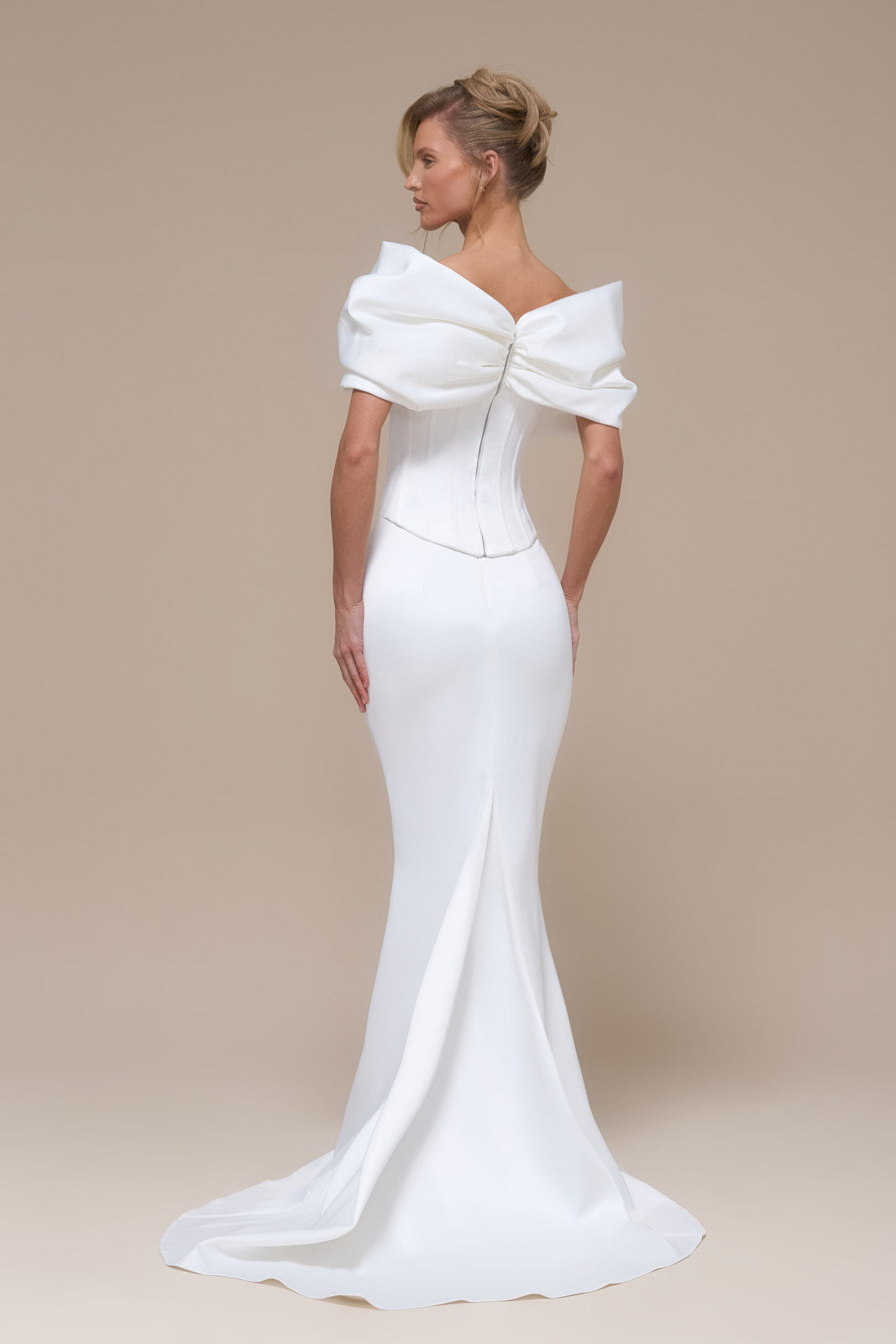 VIVIENNE HIGH WAIST MERMAID SKIRT WITH TRAIN | IVORY