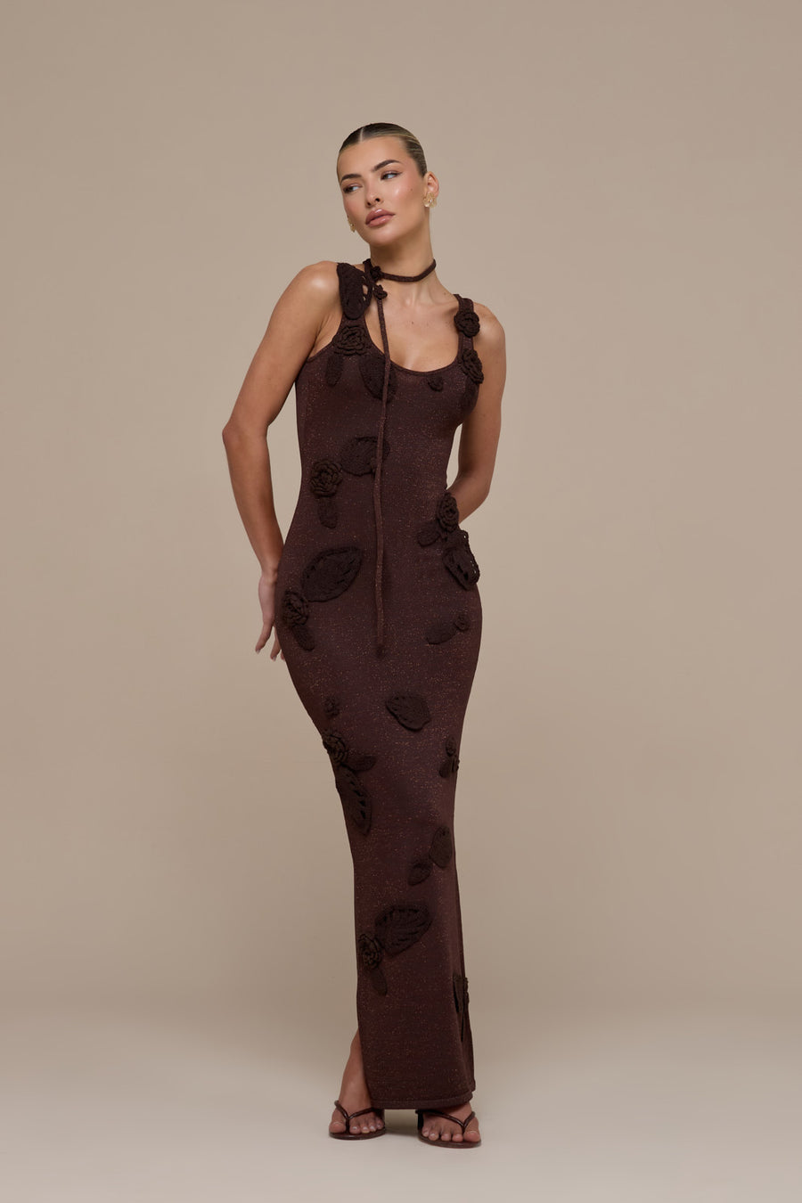 EDEN KNITTED MAXI DRESS WITH FLORAL APPLIQUÉ | CHOCOLATE