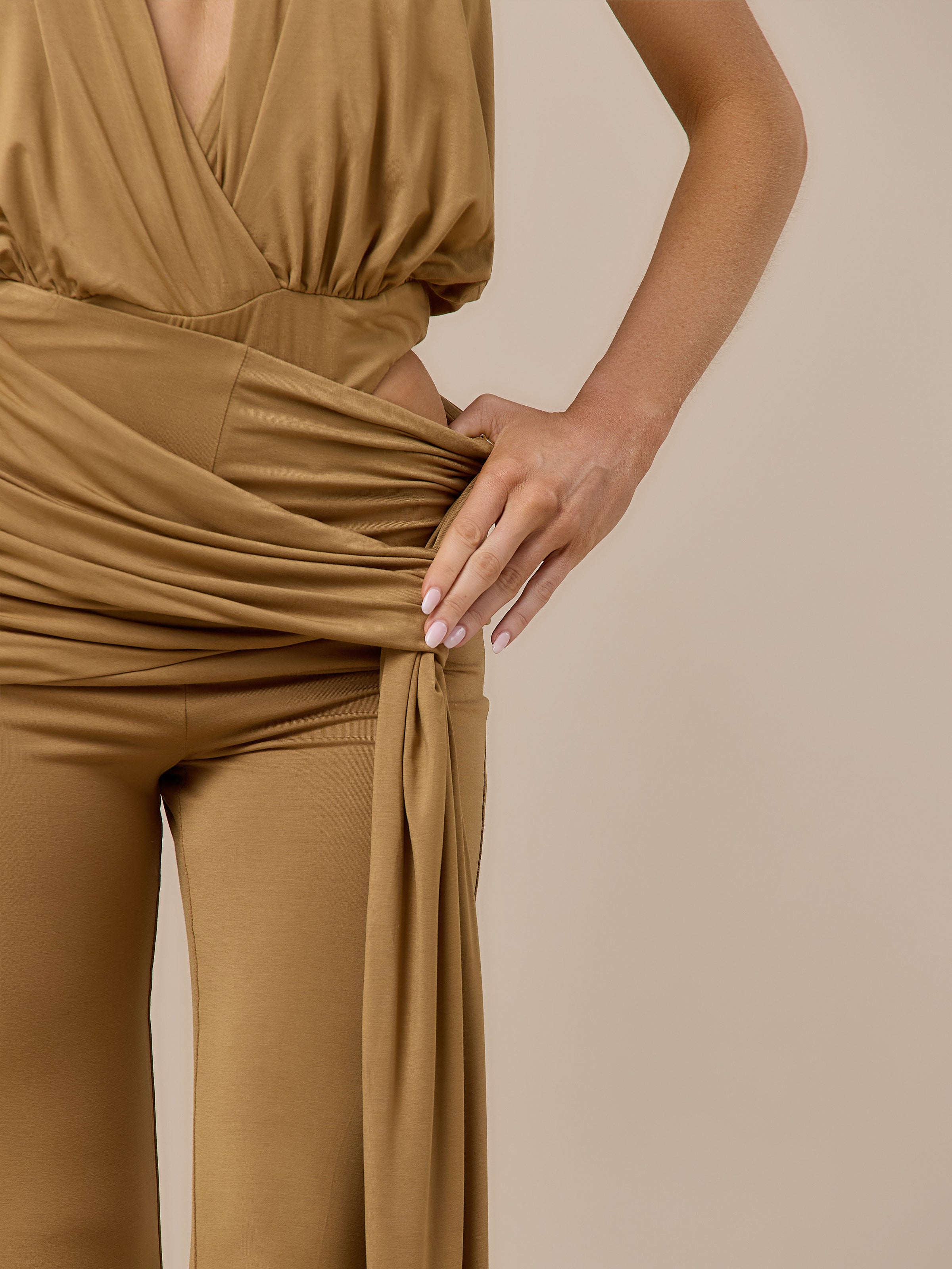 BELLA PLUNGE BODYSUIT | GOLDEN BROWN