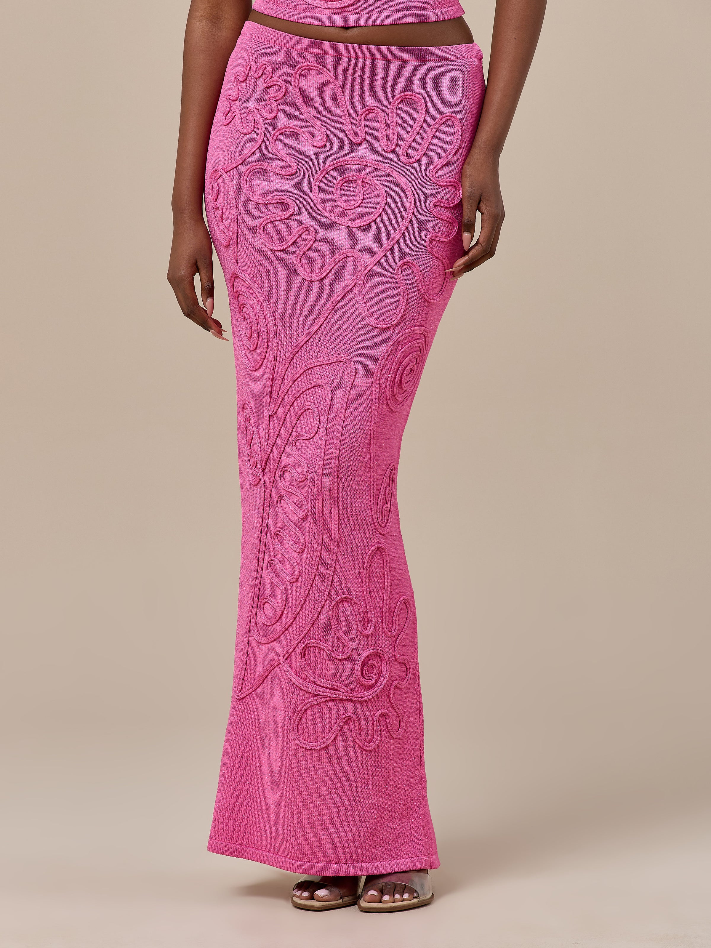 ELIZA KNITTED MAXI SKIRT WITH SWIRL DETAIL | PINK