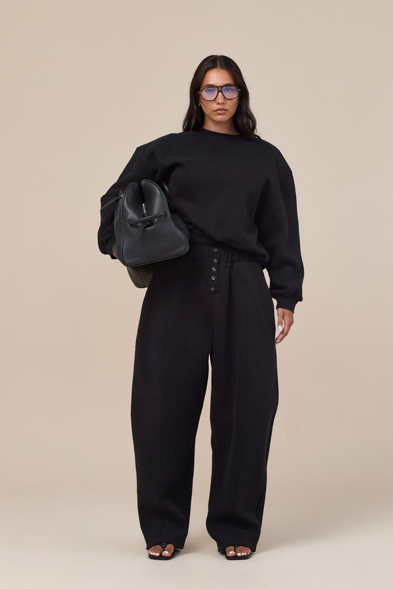 LANE BUTTON BALLOON LEG SWEATPANTS | BLACK