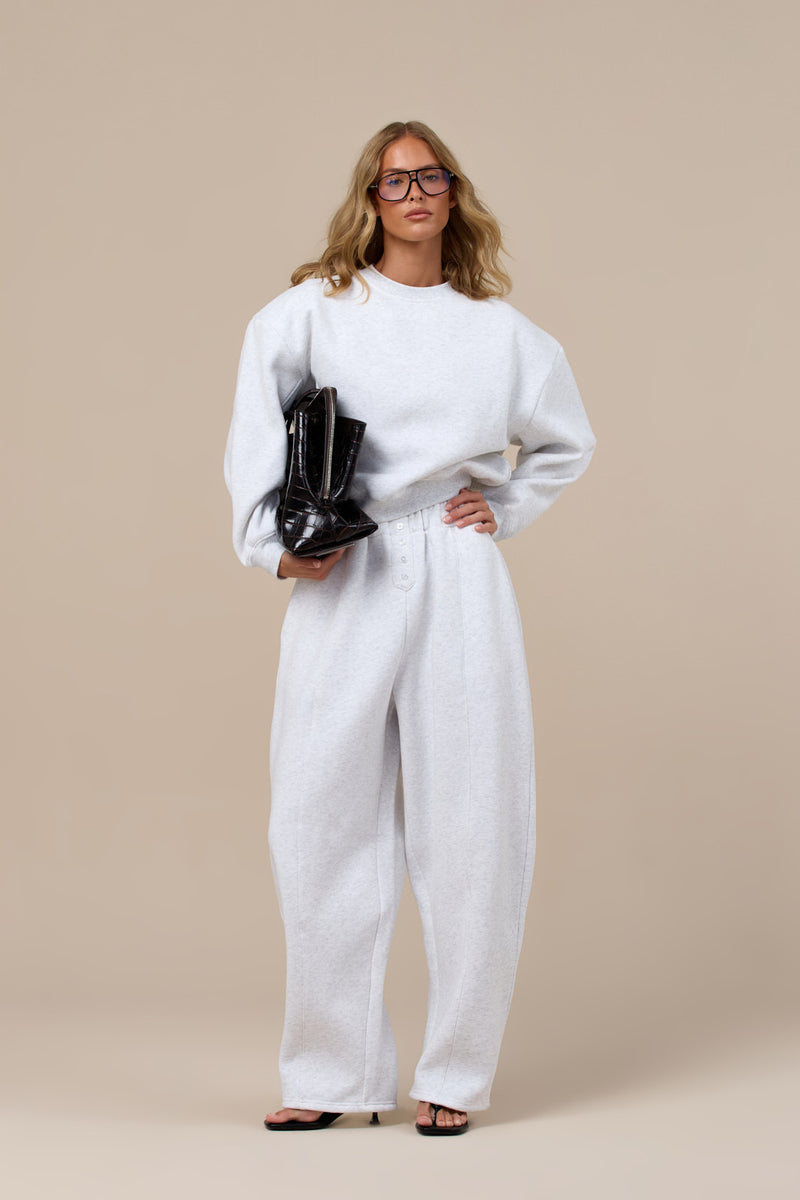 LANE BUTTON BALLOON LEG SWEATPANTS | GREY