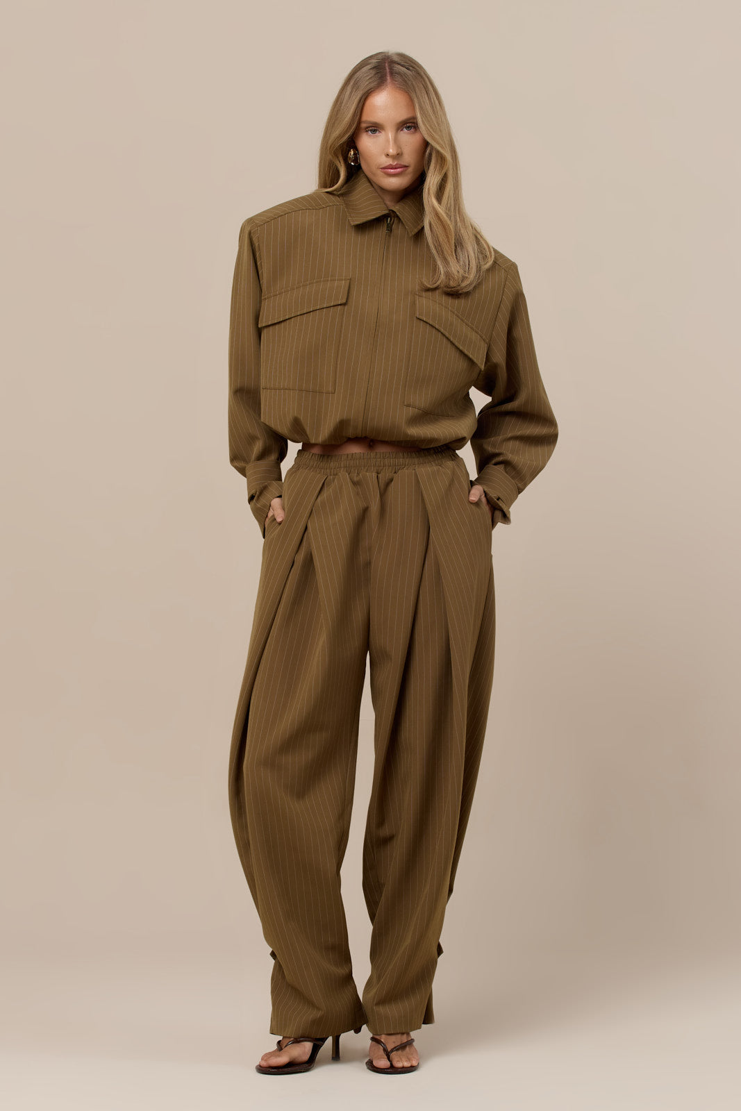 VANCE PINSTRIPE OVERSIZED JACKET WITH REMOVABLE SHOULDER PADS | OLIVE PINSTRIPE