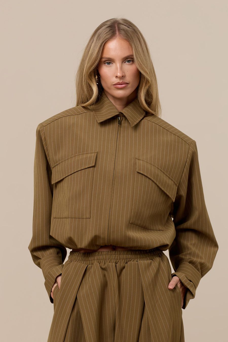 VANCE PINSTRIPE OVERSIZED JACKET WITH REMOVABLE SHOULDER PADS | OLIVE PINSTRIPE
