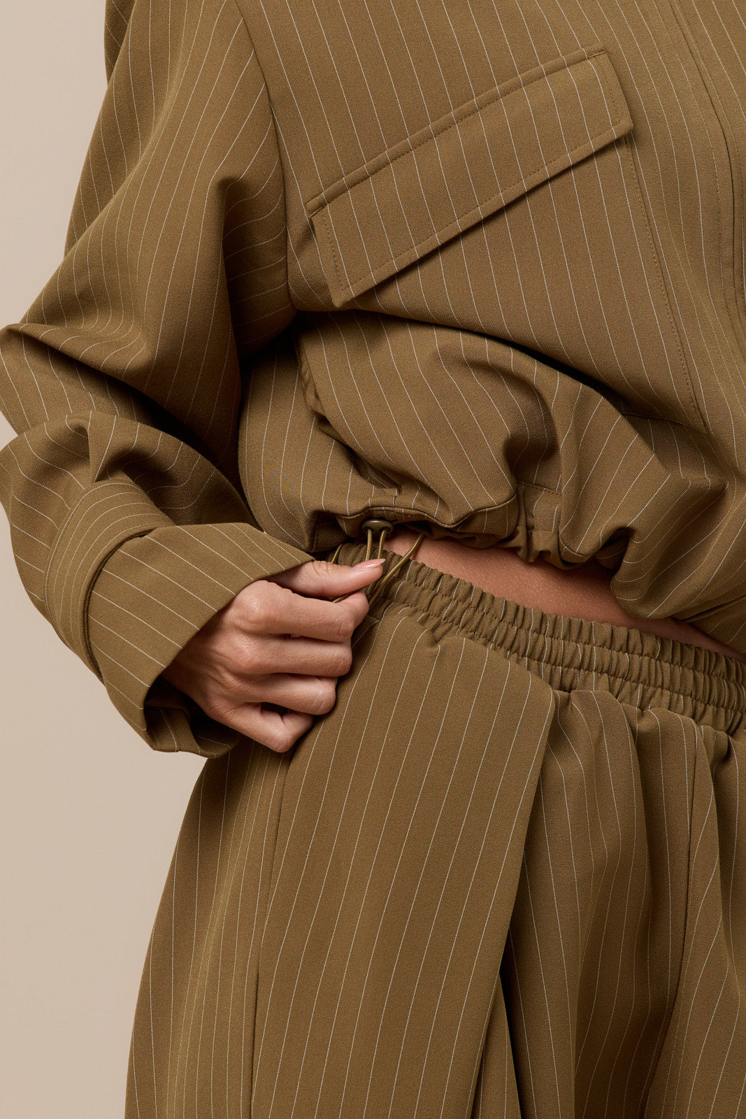 VANCE PINSTRIPE OVERSIZED JACKET WITH REMOVABLE SHOULDER PADS | OLIVE PINSTRIPE