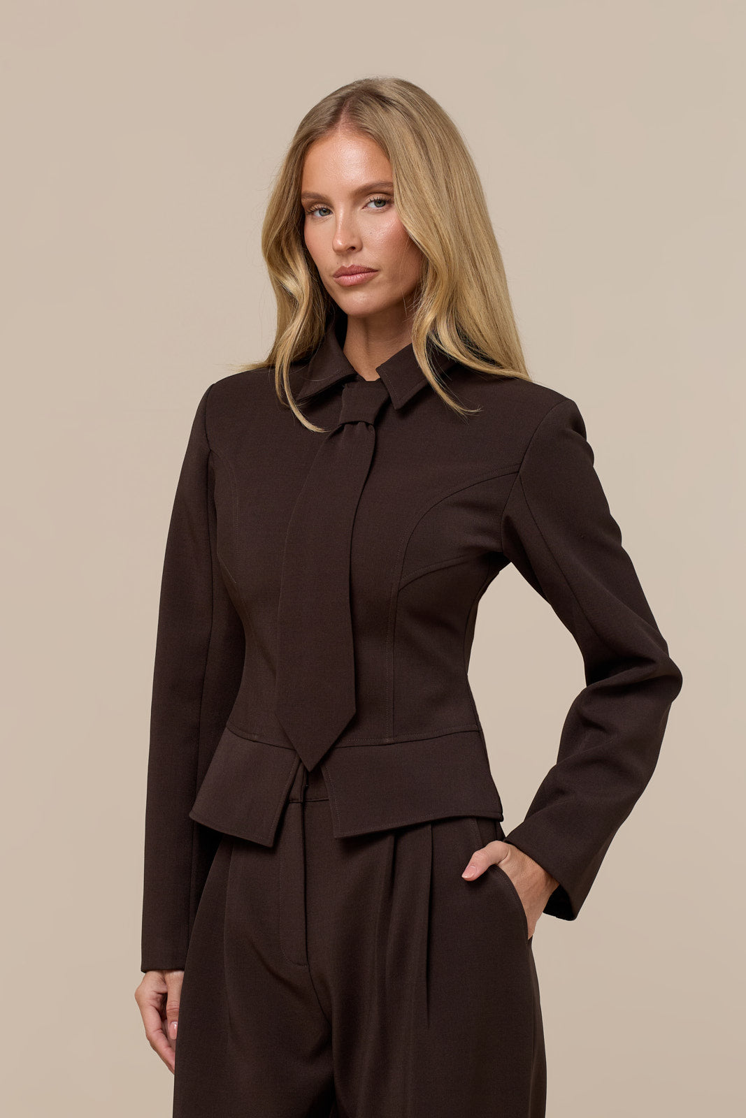 GABRIELLA ZIP UP TAILORED JACKET | CHOCOLATE