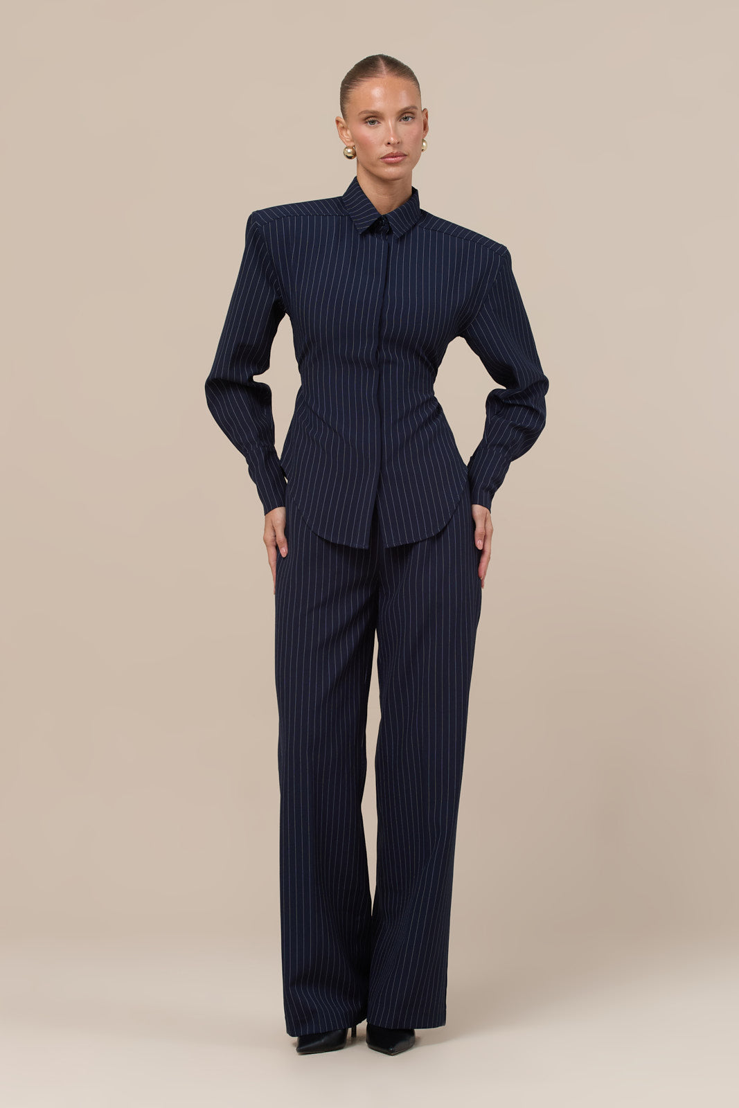 BLYTHE LONG SLEEVE PINSTRIPE SHIRT WITH TIE BACK DETAIL | NAVY