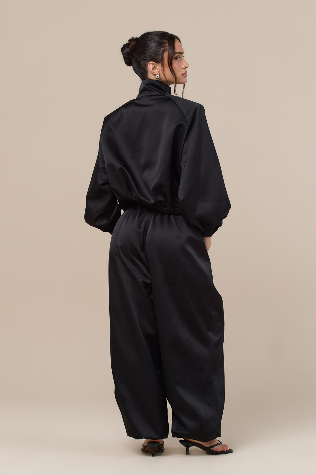 ROUX SATIN BOMBER JACKET | BLACK