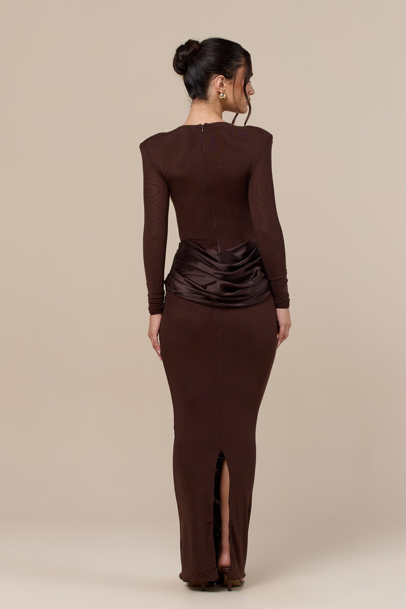 EMAN LONG SLEEVE MAXI DRESS WITH SATIN DRAPED WAIST DETAIL | CHOCOLATE