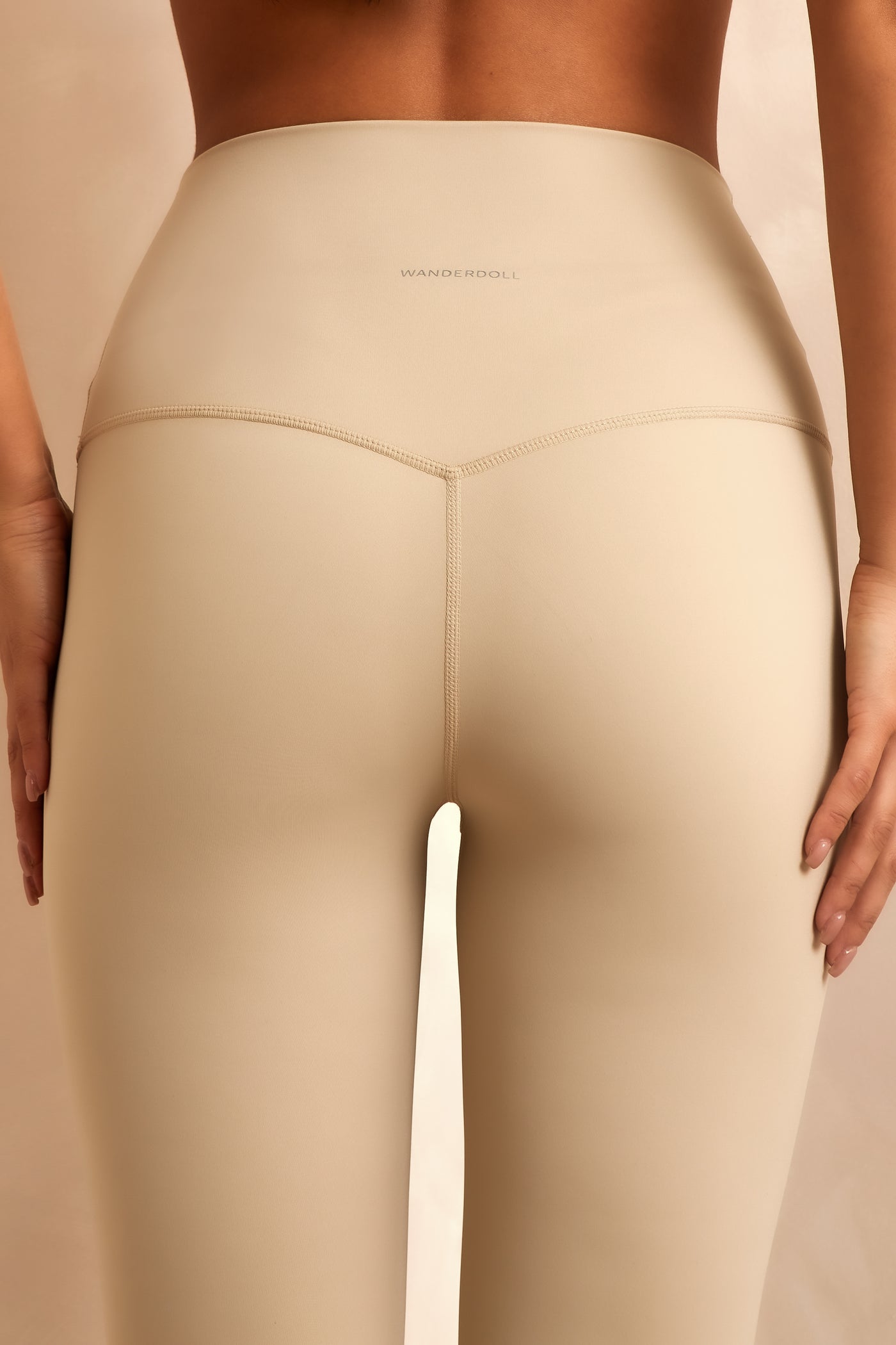 ALMOND PREMIUM ACTIVE WEAR LEGGINGS