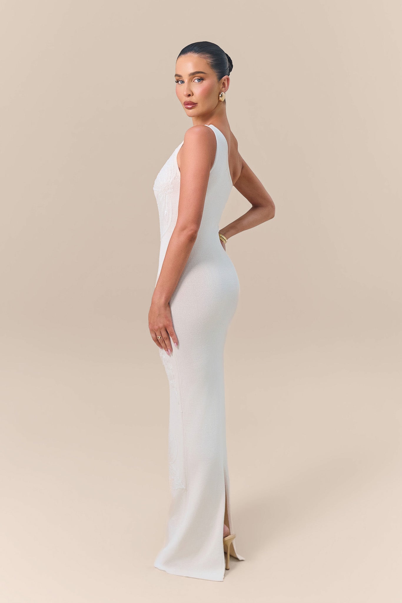 FLOSSIE KNITTED MAXI DRESS WITH BEADED FLORAL DETAIL | VANILLA