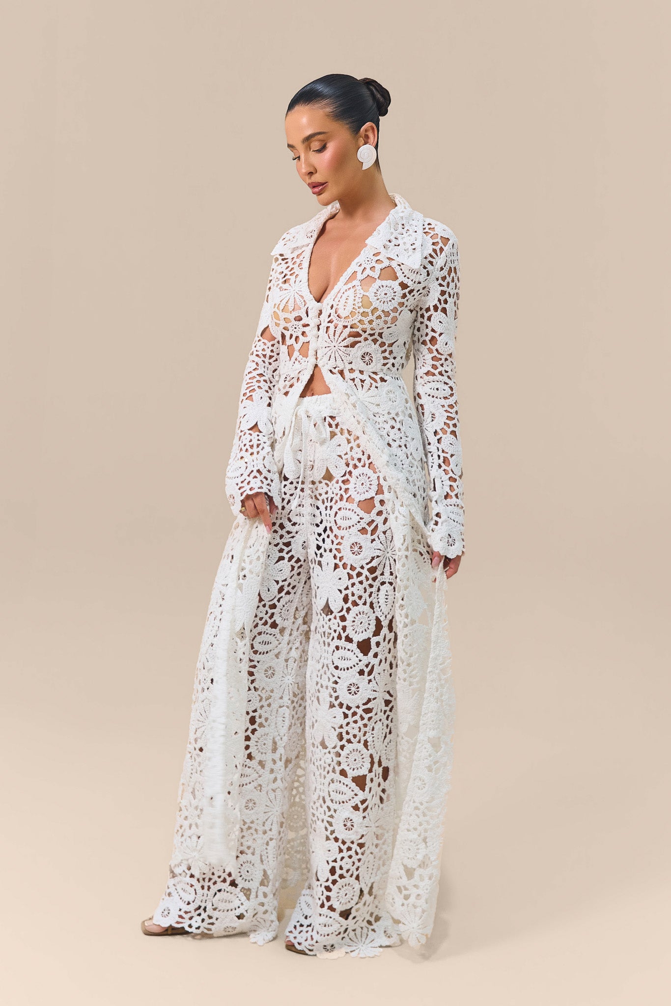 KAIYA CROCHET KNIT LONGLINE CARDIGAN | WHITE