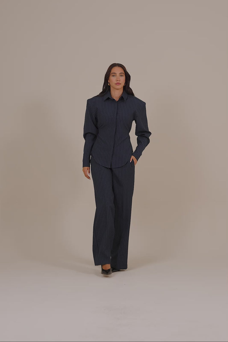BLYTHE LONG SLEEVE PINSTRIPE SHIRT WITH TIE BACK DETAIL | NAVY