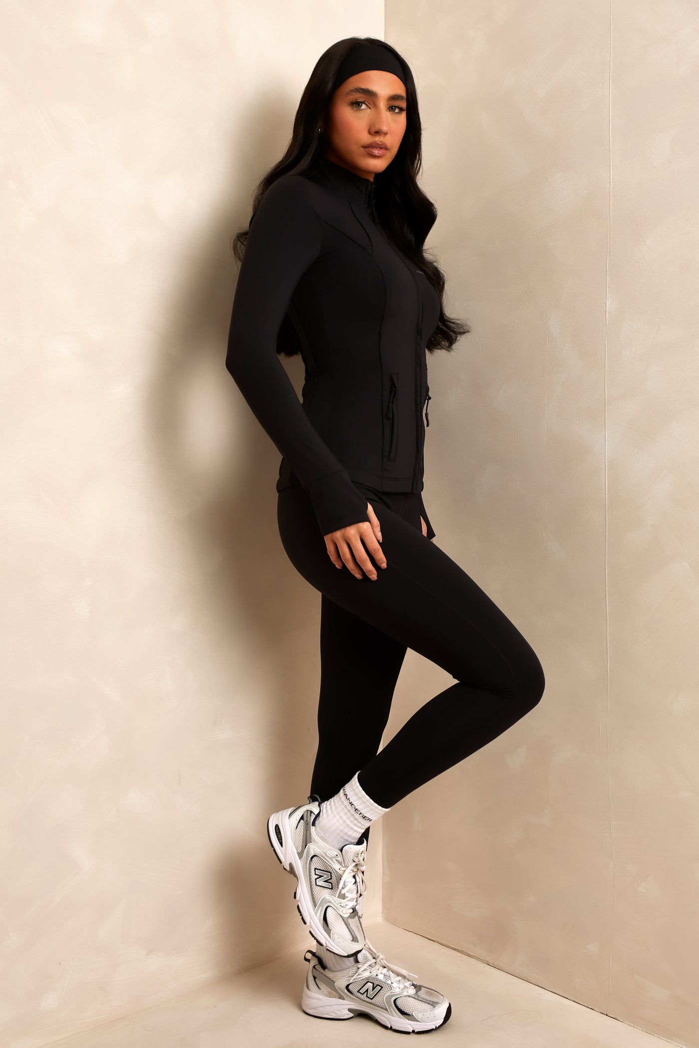 BLACK PREMIUM ACTIVE WEAR LEGGINGS